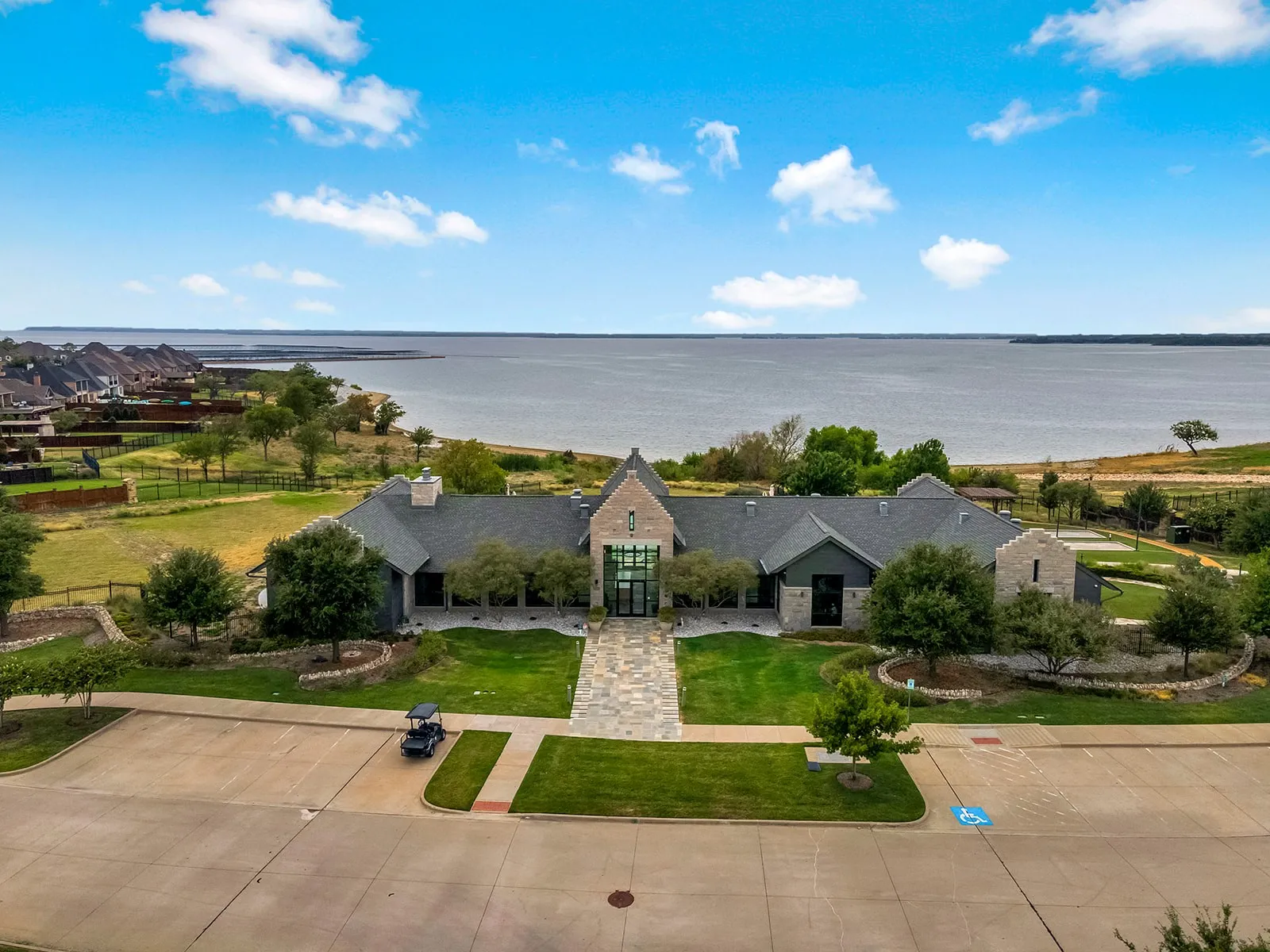 Single Family Residence For Sale in Denton County , 8513 Melrose, The Colony, Texas 75056, 3 Bedroom, 2 Bathroom, 2 Garage spaces, 1,911 Sqft, built in 2022, mls#21357946, Real Estate Agent in The Colony, Homes For Sale in Denton county, Homes For Sale in The Colony, Realtor in The Colony Texas, Real Estate Brokerage Independent Realty Texas, Luminita Cordes Realtor