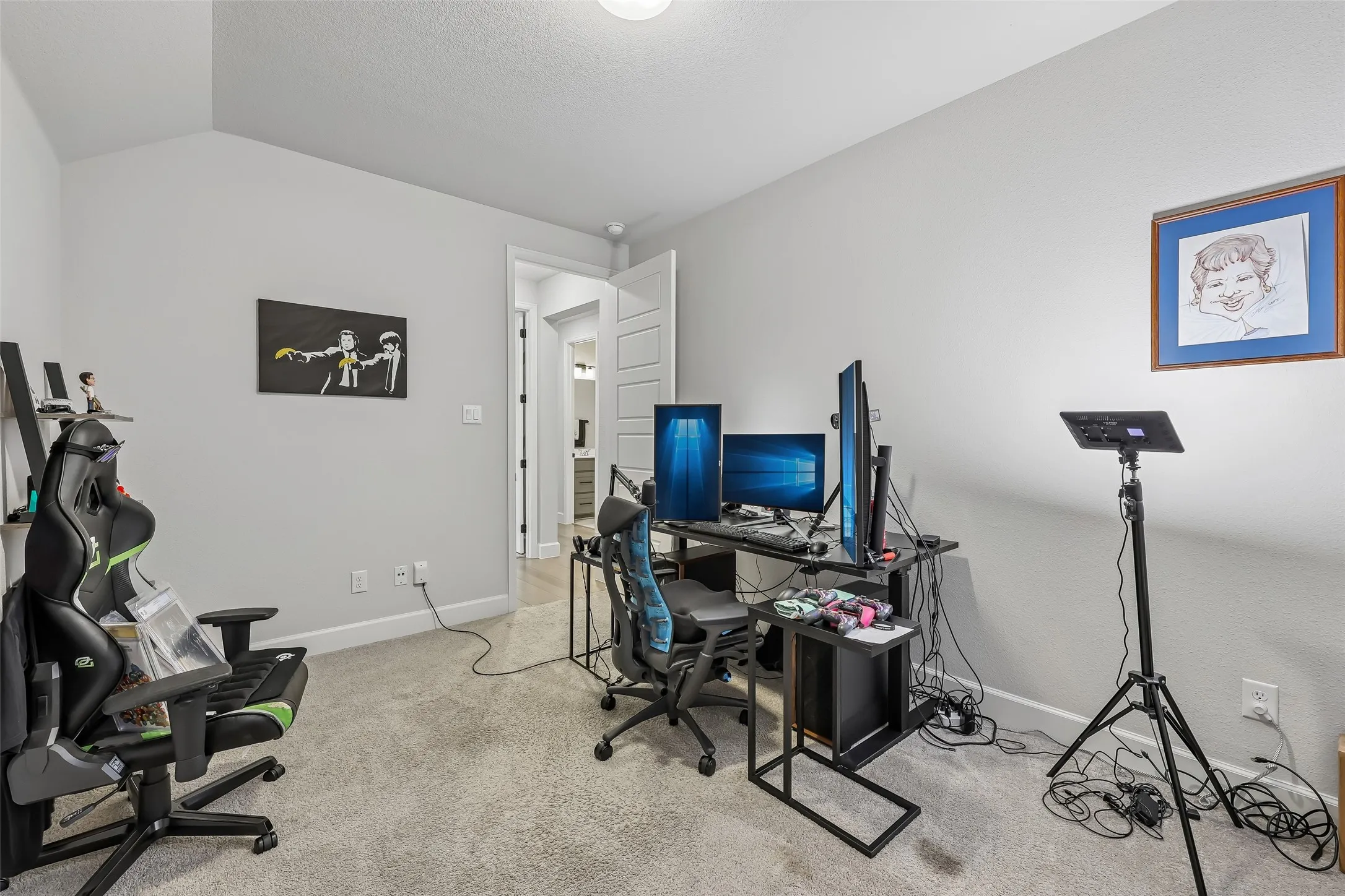 Single Family Residence For Sale in Denton County , 8513 Melrose, The Colony, Texas 75056, 3 Bedroom, 2 Bathroom, 2 Garage spaces, 1,911 Sqft, built in 2022, mls#21357946, Real Estate Agent in The Colony, Homes For Sale in Denton county, Homes For Sale in The Colony, Realtor in The Colony Texas, Real Estate Brokerage Independent Realty Texas, Luminita Cordes Realtor