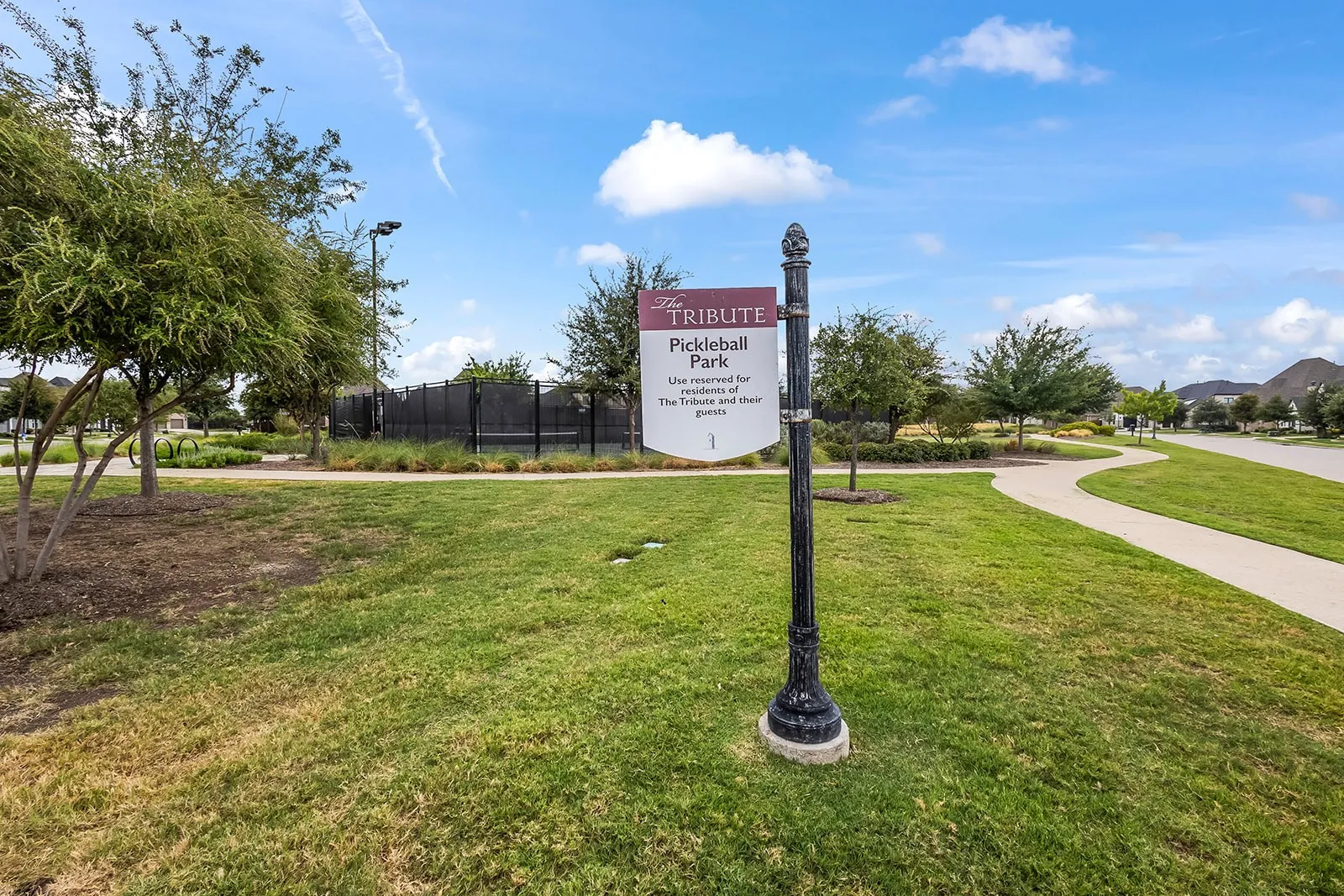 Single Family Residence For Sale in Denton County , 8513 Melrose, The Colony, Texas 75056, 3 Bedroom, 2 Bathroom, 2 Garage spaces, 1,911 Sqft, built in 2022, mls#21357946, Real Estate Agent in The Colony, Homes For Sale in Denton county, Homes For Sale in The Colony, Realtor in The Colony Texas, Real Estate Brokerage Independent Realty Texas, Luminita Cordes Realtor