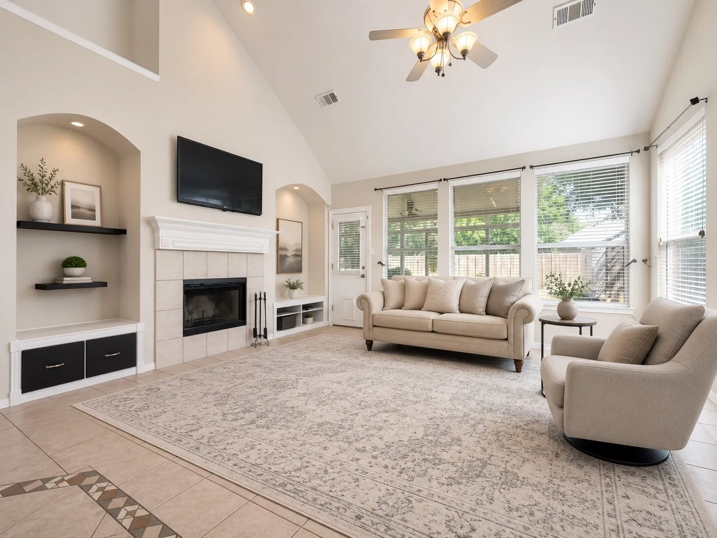 Gas fireplace