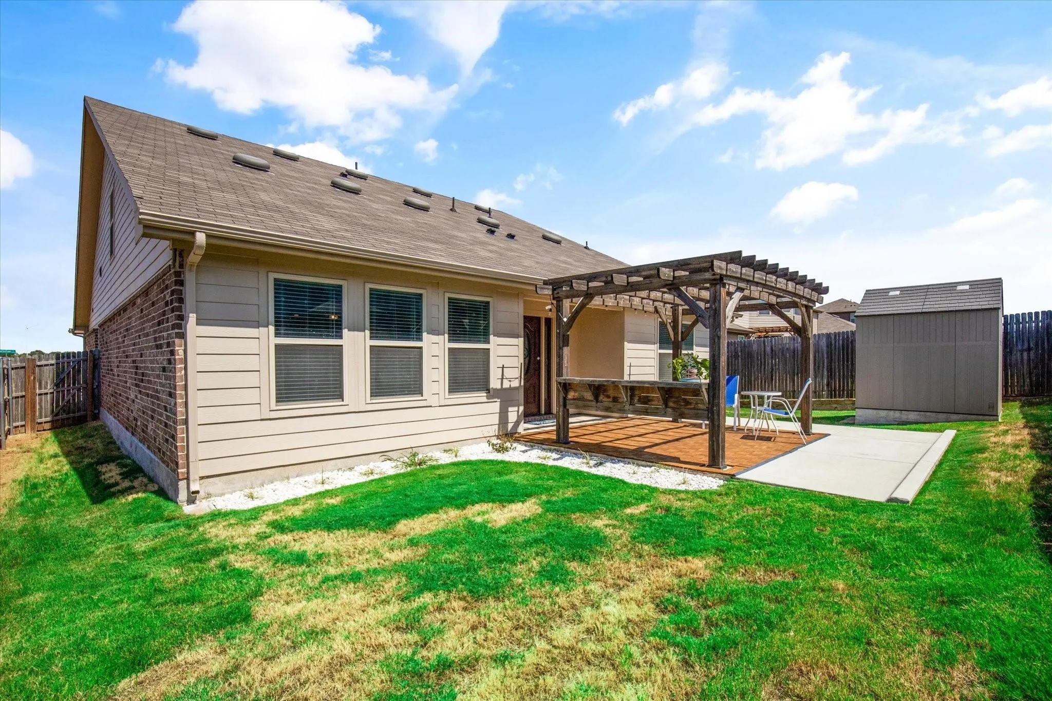 Single Family Residence For Rent in Tarrant County , 2929 Spotted Fawn Drive, Fort Worth, Texas 76108, 4 Bedroom, 3 Bathroom, 2 Garage spaces, 3,046 Sqft, built in 2019, mls#21367162, Real Estate Agent in Fort Worth, Homes For Rent in Tarrant county, Homes For Rent in Fort Worth, Realtor in Fort Worth Texas, Real Estate Brokerage Independent Realty Texas, Luminita Cordes Realtor