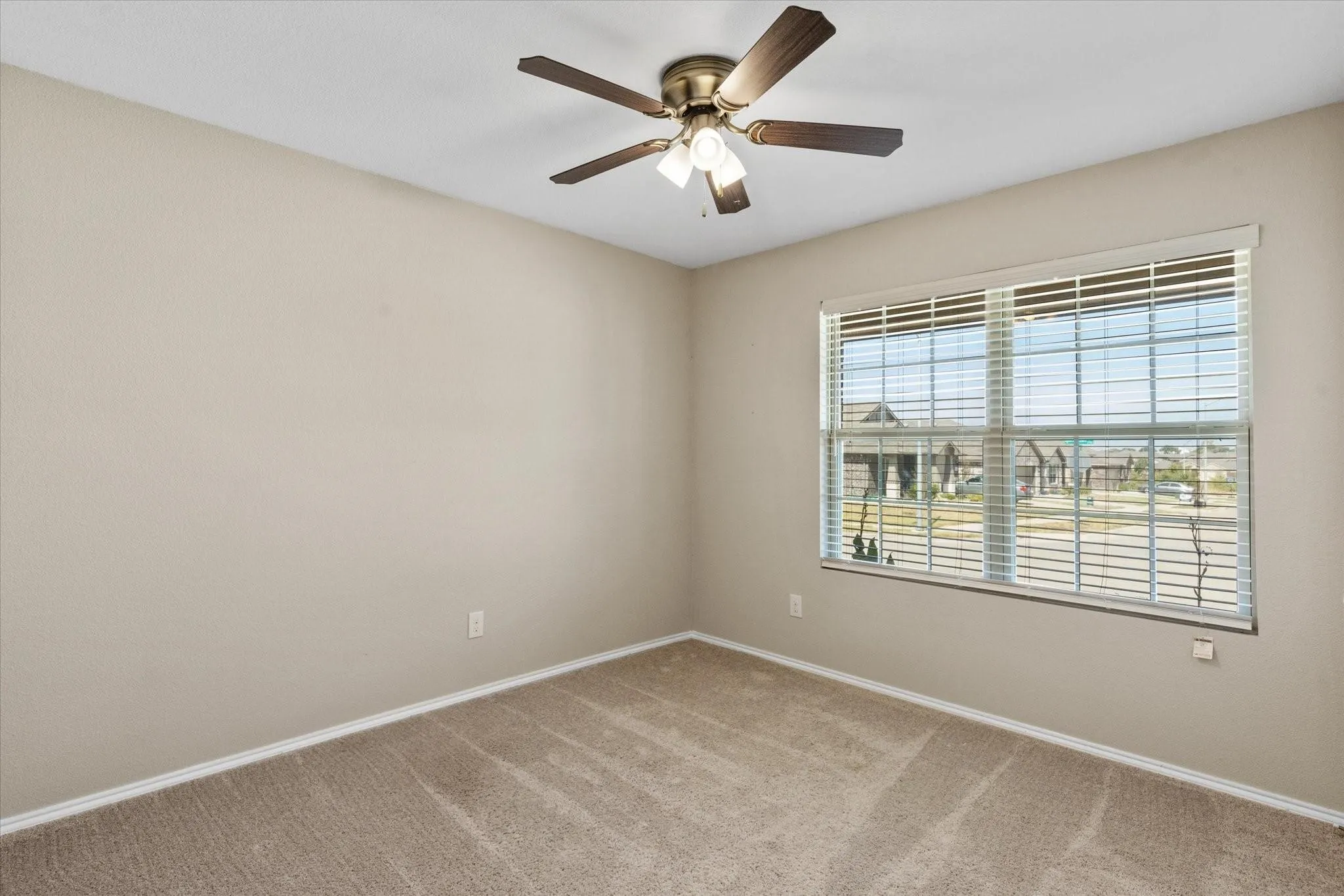 Single Family Residence For Rent in Tarrant County , 2929 Spotted Fawn Drive, Fort Worth, Texas 76108, 4 Bedroom, 3 Bathroom, 2 Garage spaces, 3,046 Sqft, built in 2019, mls#21367162, Real Estate Agent in Fort Worth, Homes For Rent in Tarrant county, Homes For Rent in Fort Worth, Realtor in Fort Worth Texas, Real Estate Brokerage Independent Realty Texas, Luminita Cordes Realtor