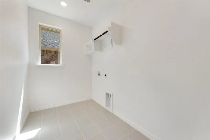 Single Family Residence For Rent in Denton County , 4112 Tarlton Road, Little Elm, Texas 75068, 3 Bedroom, 2 Bathroom, 2 Garage spaces, 2,028 Sqft, built in 2024, mls#21363022, Real Estate Agent in Little Elm, Homes For Rent in Denton county, Homes For Rent in Little Elm, Realtor in Little Elm Texas, Real Estate Brokerage Independent Realty Texas, Luminita Cordes Realtor