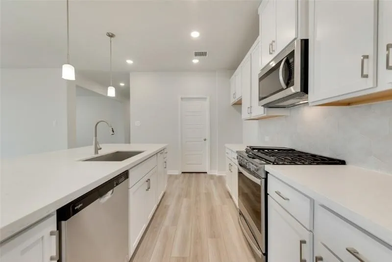 Single Family Residence For Rent in Denton County , 4112 Tarlton Road, Little Elm, Texas 75068, 3 Bedroom, 2 Bathroom, 2 Garage spaces, 2,028 Sqft, built in 2024, mls#21363022, Real Estate Agent in Little Elm, Homes For Rent in Denton county, Homes For Rent in Little Elm, Realtor in Little Elm Texas, Real Estate Brokerage Independent Realty Texas, Luminita Cordes Realtor