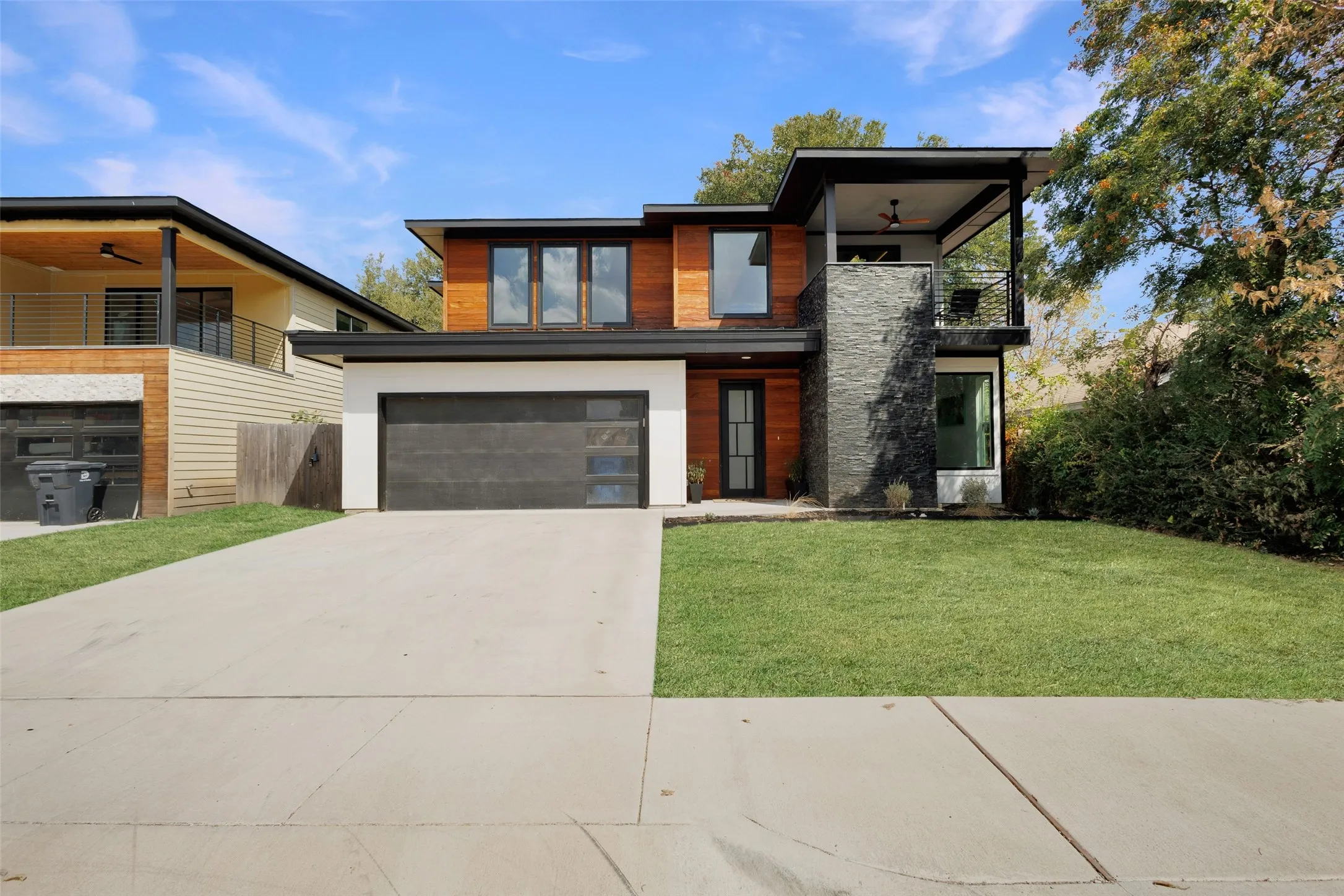 Single Family Residence For Sale in Dallas County , 1911 Bickers Street, Dallas, Texas 75212, 4 Bedroom, 4 Bathroom, 2 Garage spaces, 2,775 Sqft, built in 2026, mls#21346949, Real Estate Agent in Dallas, Homes For Sale in Dallas county, Homes For Sale in Dallas, Realtor in Dallas Texas, Real Estate Brokerage Independent Realty Texas, Luminita Cordes Realtor
