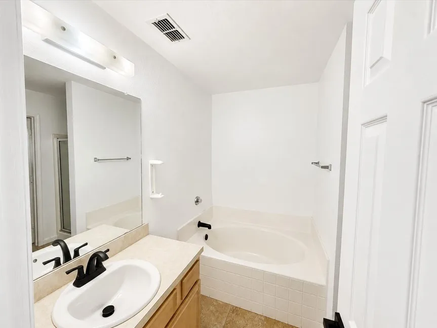 Single Family Residence For Rent in Collin County , 104 Cobblestone Drive, Wylie, Texas 75098, 3 Bedroom, 2 Bathroom, 2 Garage spaces, 1,742 Sqft, built in 2001, mls#21364619, Real Estate Agent in Wylie, Homes For Rent in Collin county, Homes For Rent in Wylie, Realtor in Wylie Texas, Real Estate Brokerage Independent Realty Texas, Luminita Cordes Realtor