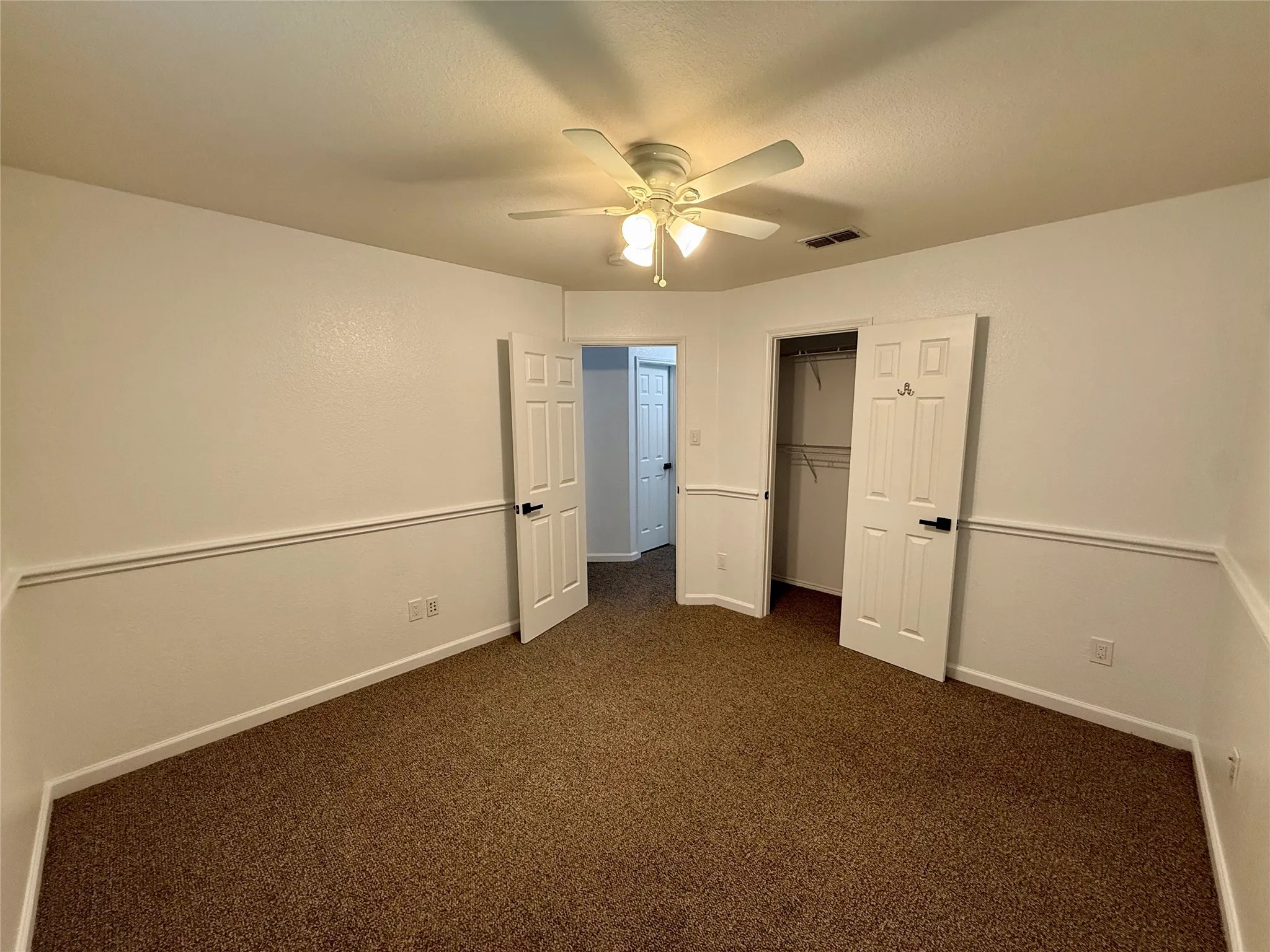 Single Family Residence For Rent in Collin County , 104 Cobblestone Drive, Wylie, Texas 75098, 3 Bedroom, 2 Bathroom, 2 Garage spaces, 1,742 Sqft, built in 2001, mls#21364619, Real Estate Agent in Wylie, Homes For Rent in Collin county, Homes For Rent in Wylie, Realtor in Wylie Texas, Real Estate Brokerage Independent Realty Texas, Luminita Cordes Realtor