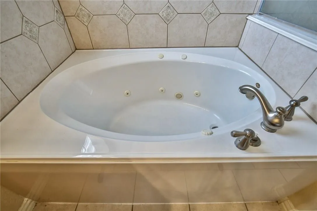 Single Family Residence For Rent in Collin County , 7108 Jessup Court, Plano, Texas 75074, 4 Bedroom, 3 Bathroom, 2 Garage spaces, 2,398 Sqft, built in 2006, mls#21367440, Real Estate Agent in Plano, Homes For Rent in Collin county, Homes For Rent in Plano, Realtor in Plano Texas, Real Estate Brokerage Independent Realty Texas, Luminita Cordes Realtor