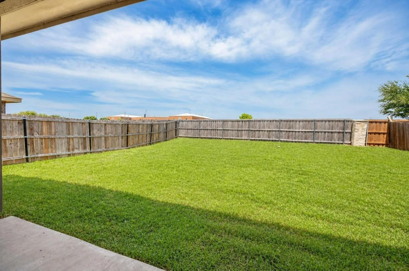 Single Family Residence For Sale in Kaufman County , 3002 Shetland Street, Forney, Texas 75126, 3 Bedroom, 2 Bathroom, 2 Garage spaces, 1,286 Sqft, built in 2020, mls#21367442, Real Estate Agent in Forney, Homes For Sale in Kaufman county, Homes For Sale in Forney, Realtor in Forney Texas, Real Estate Brokerage Independent Realty Texas, Luminita Cordes Realtor