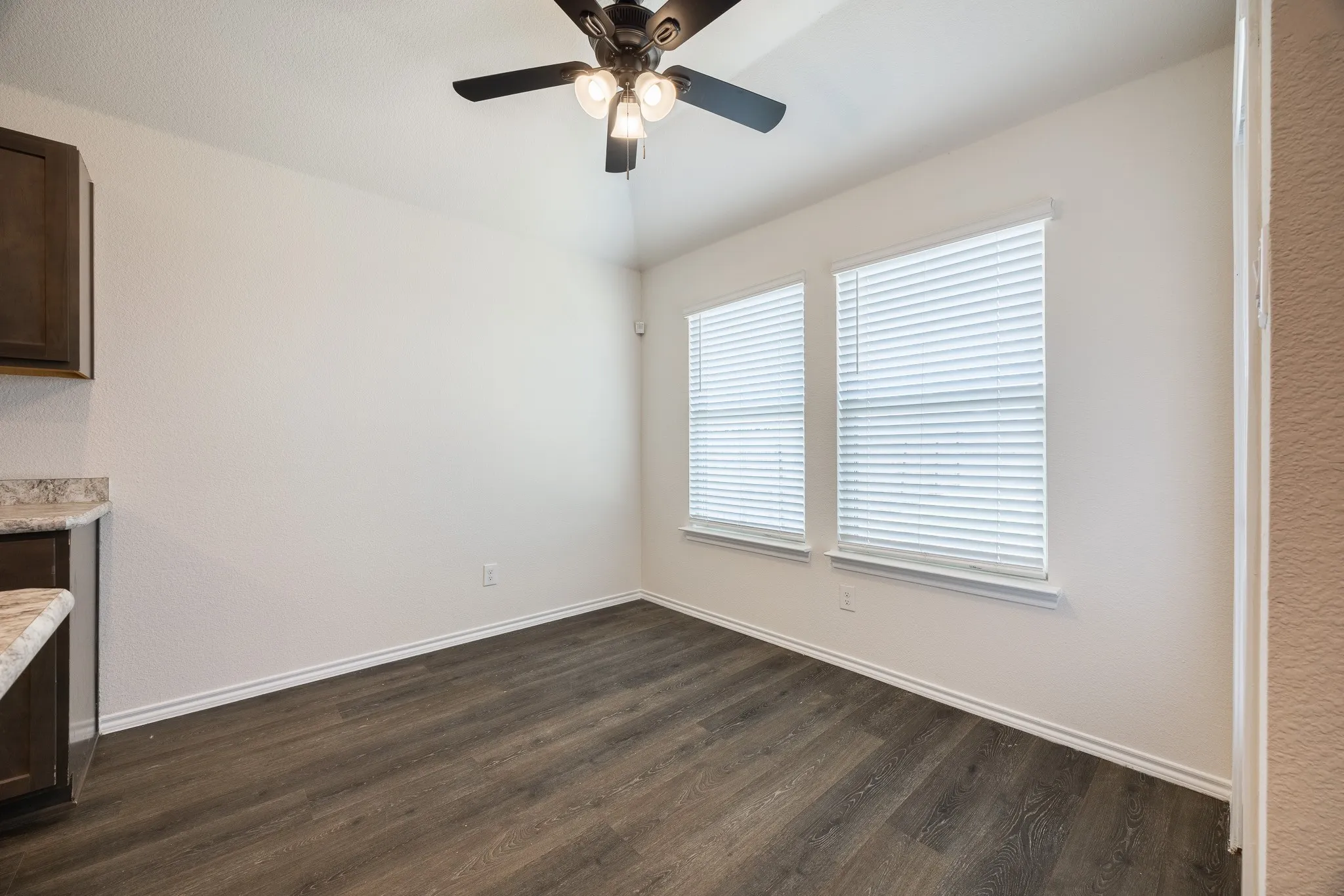 Single Family Residence For Sale in Kaufman County , 3002 Shetland Street, Forney, Texas 75126, 3 Bedroom, 2 Bathroom, 2 Garage spaces, 1,286 Sqft, built in 2020, mls#21367442, Real Estate Agent in Forney, Homes For Sale in Kaufman county, Homes For Sale in Forney, Realtor in Forney Texas, Real Estate Brokerage Independent Realty Texas, Luminita Cordes Realtor