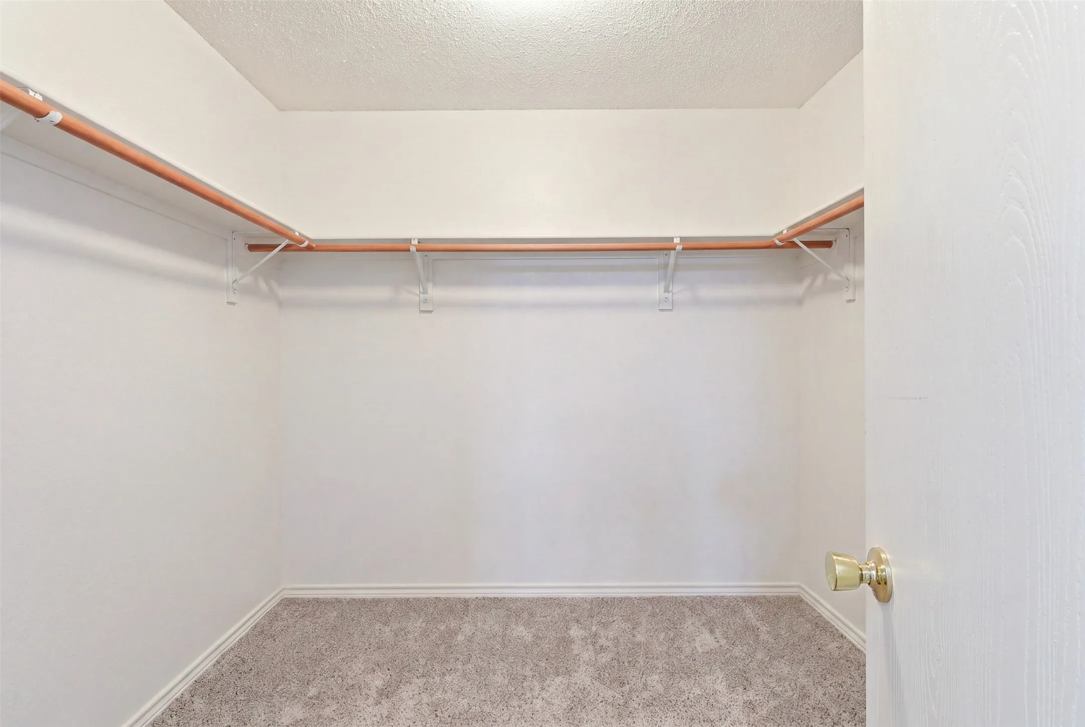 Single Family Residence For Sale in Collin County , 1005 Ann Drive, Wylie, Texas 75098, 5 Bedroom, 3 Bathroom, 2 Garage spaces, 3,443 Sqft, built in 2003, mls#21355896, Real Estate Agent in Wylie, Homes For Sale in Collin county, Homes For Sale in Wylie, Realtor in Wylie Texas, Real Estate Brokerage Independent Realty Texas, Luminita Cordes Realtor