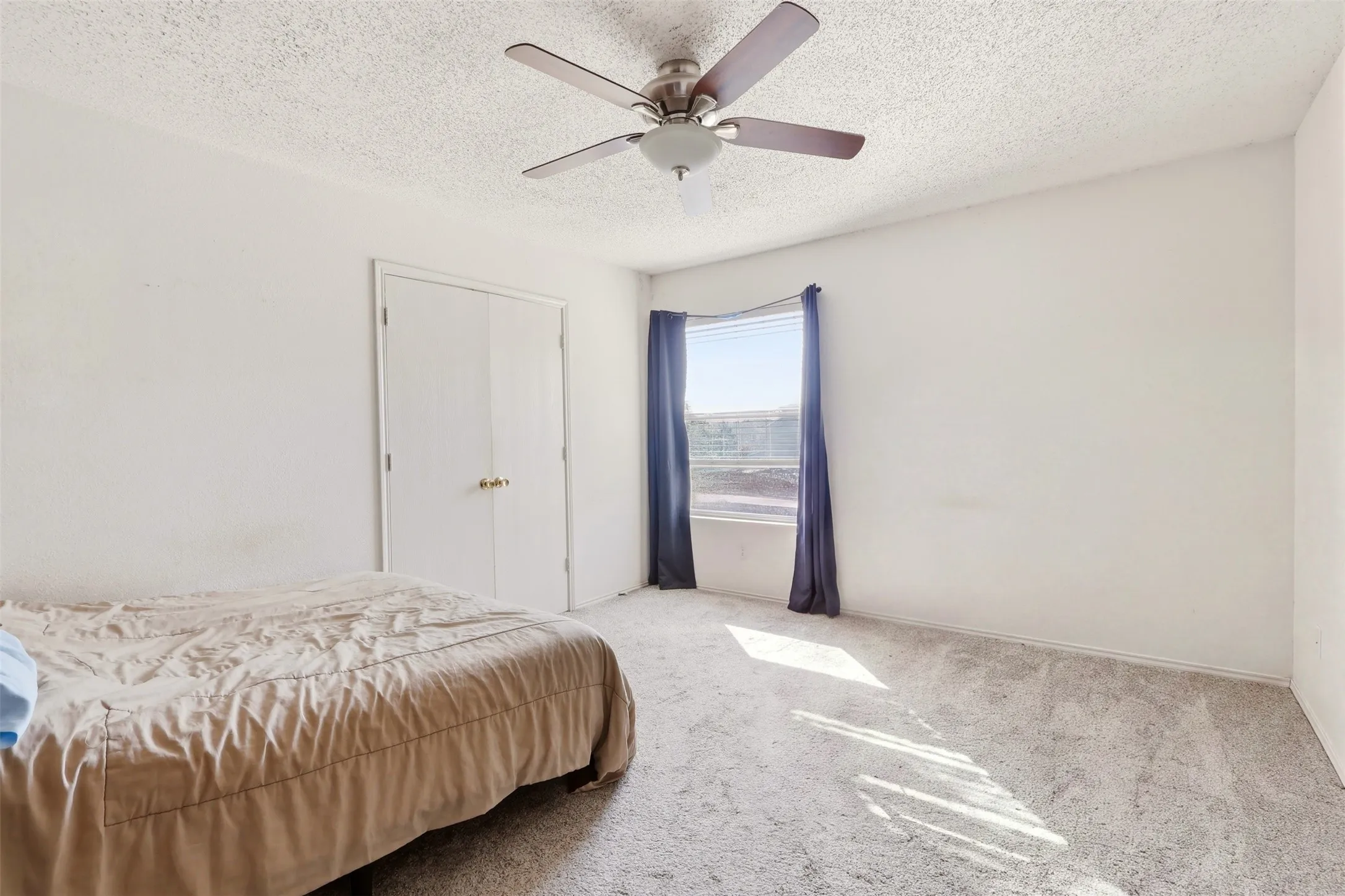 Single Family Residence For Sale in Collin County , 1005 Ann Drive, Wylie, Texas 75098, 5 Bedroom, 3 Bathroom, 2 Garage spaces, 3,443 Sqft, built in 2003, mls#21355896, Real Estate Agent in Wylie, Homes For Sale in Collin county, Homes For Sale in Wylie, Realtor in Wylie Texas, Real Estate Brokerage Independent Realty Texas, Luminita Cordes Realtor