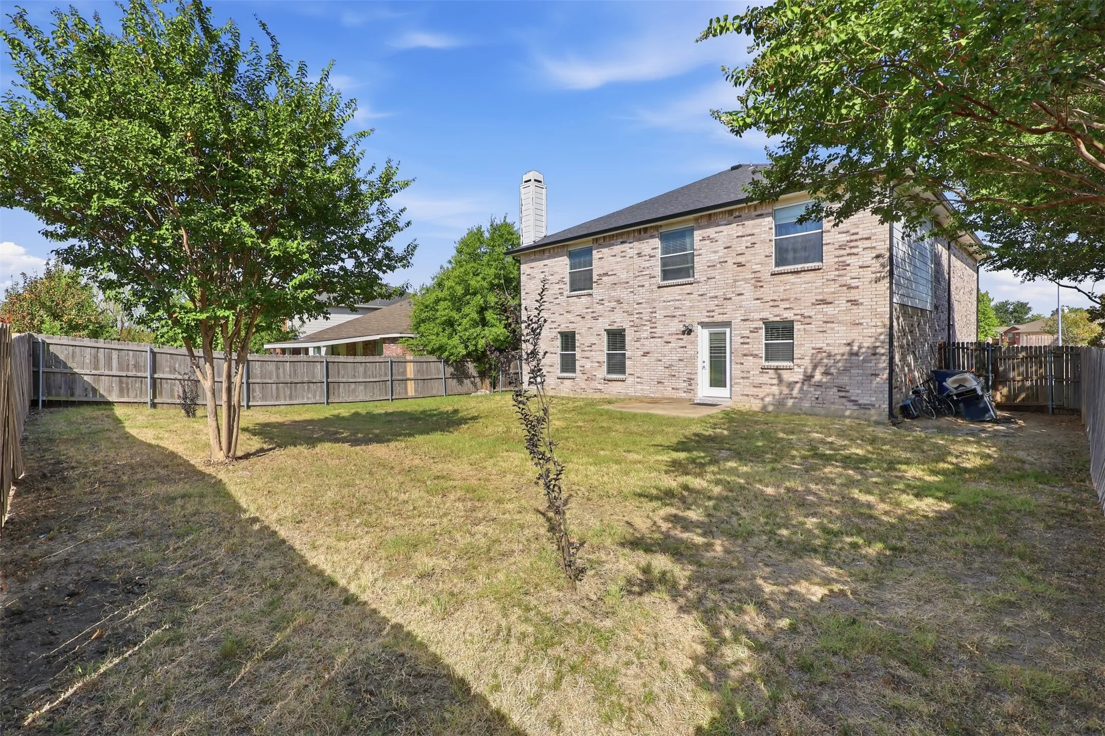 Single Family Residence For Sale in Collin County , 1005 Ann Drive, Wylie, Texas 75098, 5 Bedroom, 3 Bathroom, 2 Garage spaces, 3,443 Sqft, built in 2003, mls#21355896, Real Estate Agent in Wylie, Homes For Sale in Collin county, Homes For Sale in Wylie, Realtor in Wylie Texas, Real Estate Brokerage Independent Realty Texas, Luminita Cordes Realtor