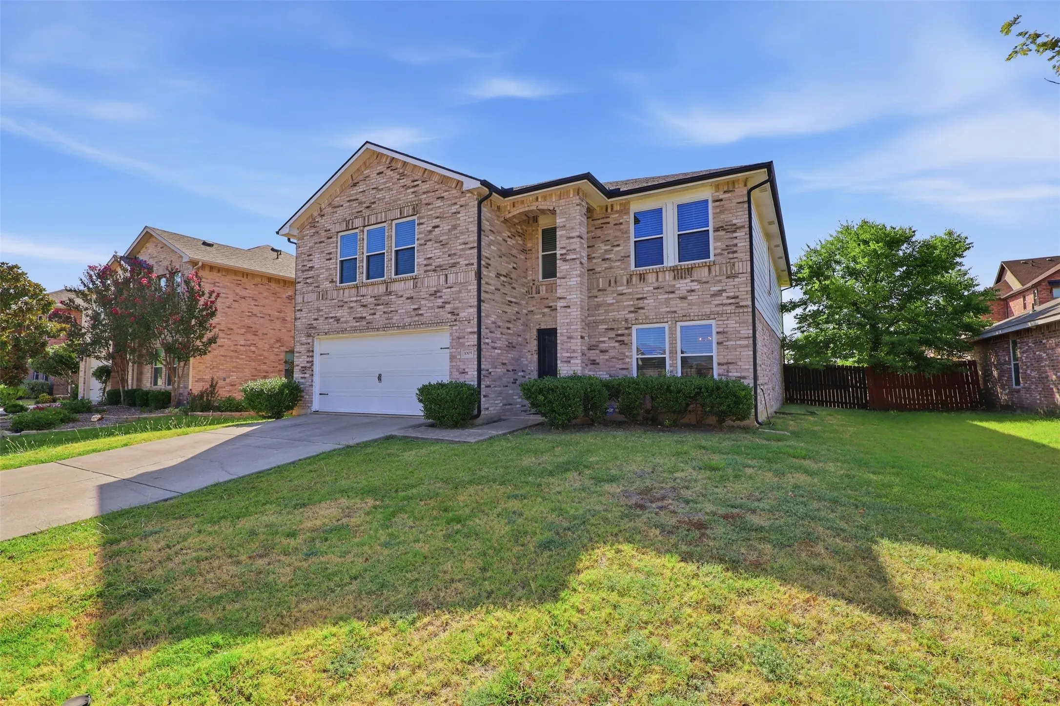 Single Family Residence For Sale in Collin County , 1005 Ann Drive, Wylie, Texas 75098, 5 Bedroom, 3 Bathroom, 2 Garage spaces, 3,443 Sqft, built in 2003, mls#21355896, Real Estate Agent in Wylie, Homes For Sale in Collin county, Homes For Sale in Wylie, Realtor in Wylie Texas, Real Estate Brokerage Independent Realty Texas, Luminita Cordes Realtor