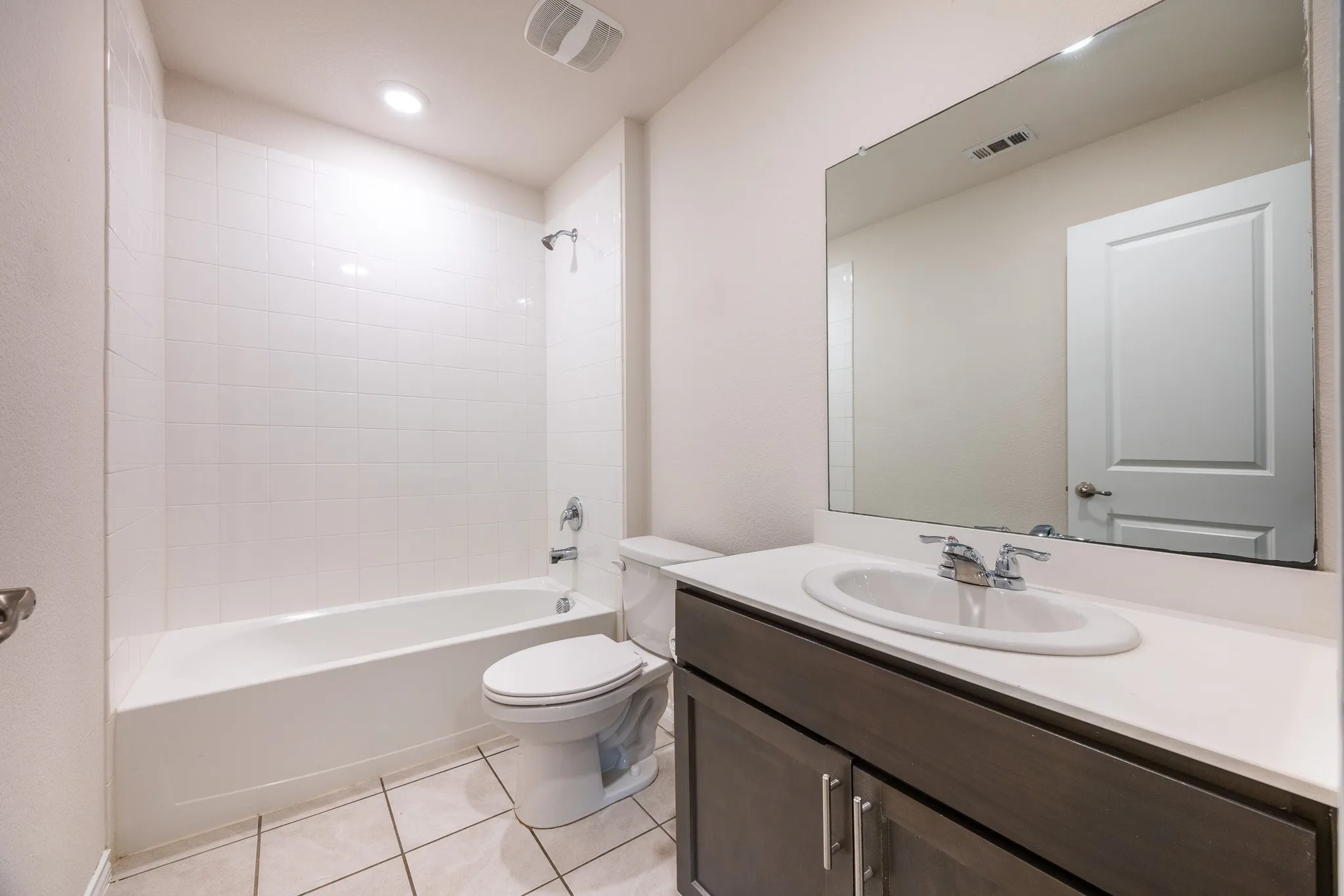 Single Family Residence For Rent in Kaufman County , 3002 Shetland Street, Forney, Texas 75126, 3 Bedroom, 2 Bathroom, 2 Garage spaces, 1,286 Sqft, built in 2020, Price $1,995, mls#21367446, Real Estate Agent in Forney, Homes For Rent in Kaufman county, Homes For Rent in Forney, Realtor in Forney Texas, Real Estate Brokerage Independent Realty Texas, Luminita Cordes Realtor