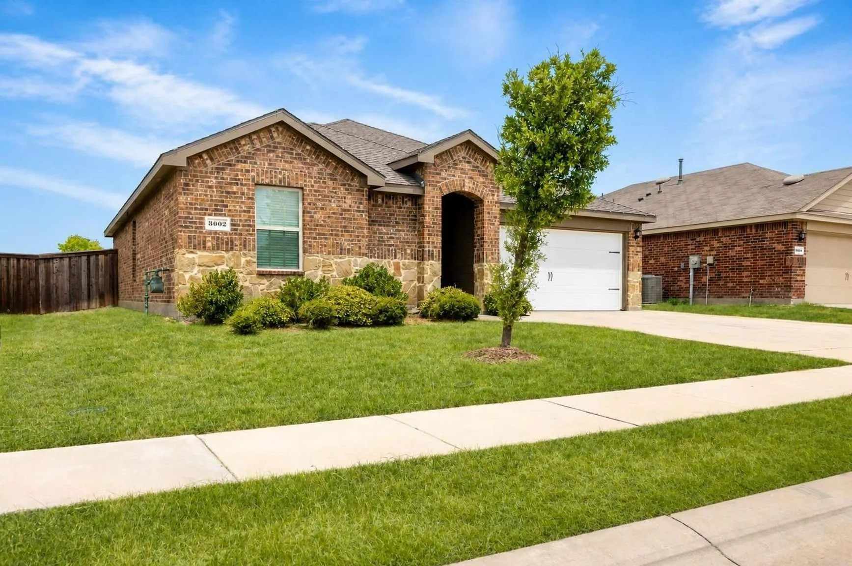 Single Family Residence For Rent in Kaufman County , 3002 Shetland Street, Forney, Texas 75126, 3 Bedroom, 2 Bathroom, 2 Garage spaces, 1,286 Sqft, built in 2020, Price $1,995, mls#21367446, Real Estate Agent in Forney, Homes For Rent in Kaufman county, Homes For Rent in Forney, Realtor in Forney Texas, Real Estate Brokerage Independent Realty Texas, Luminita Cordes Realtor