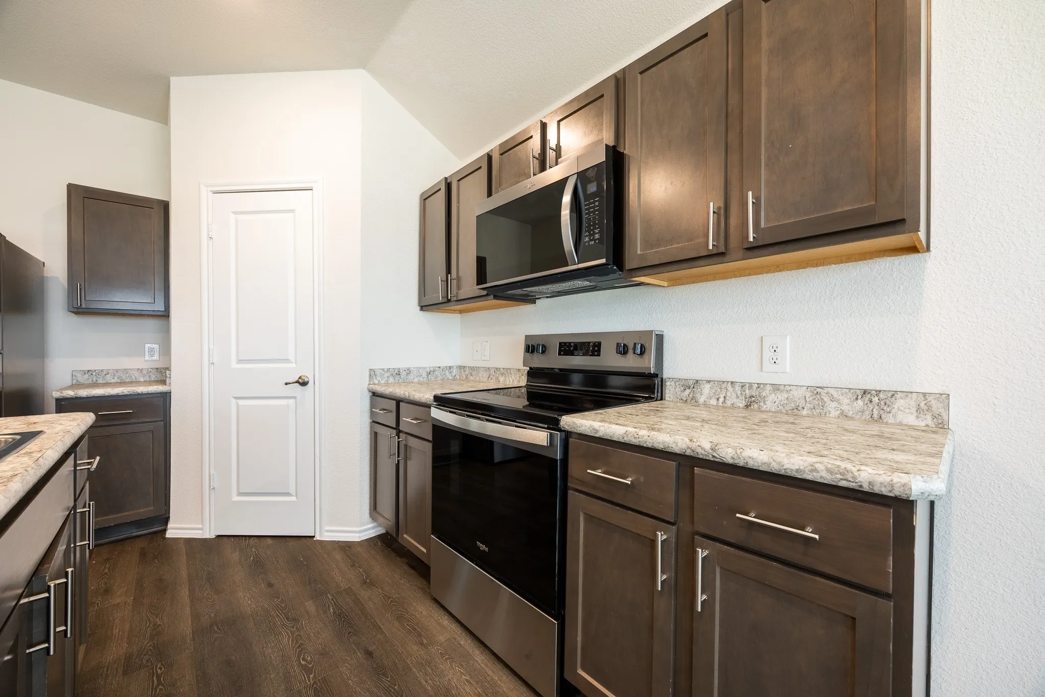 Single Family Residence For Rent in Kaufman County , 3002 Shetland Street, Forney, Texas 75126, 3 Bedroom, 2 Bathroom, 2 Garage spaces, 1,286 Sqft, built in 2020, Price $1,995, mls#21367446, Real Estate Agent in Forney, Homes For Rent in Kaufman county, Homes For Rent in Forney, Realtor in Forney Texas, Real Estate Brokerage Independent Realty Texas, Luminita Cordes Realtor