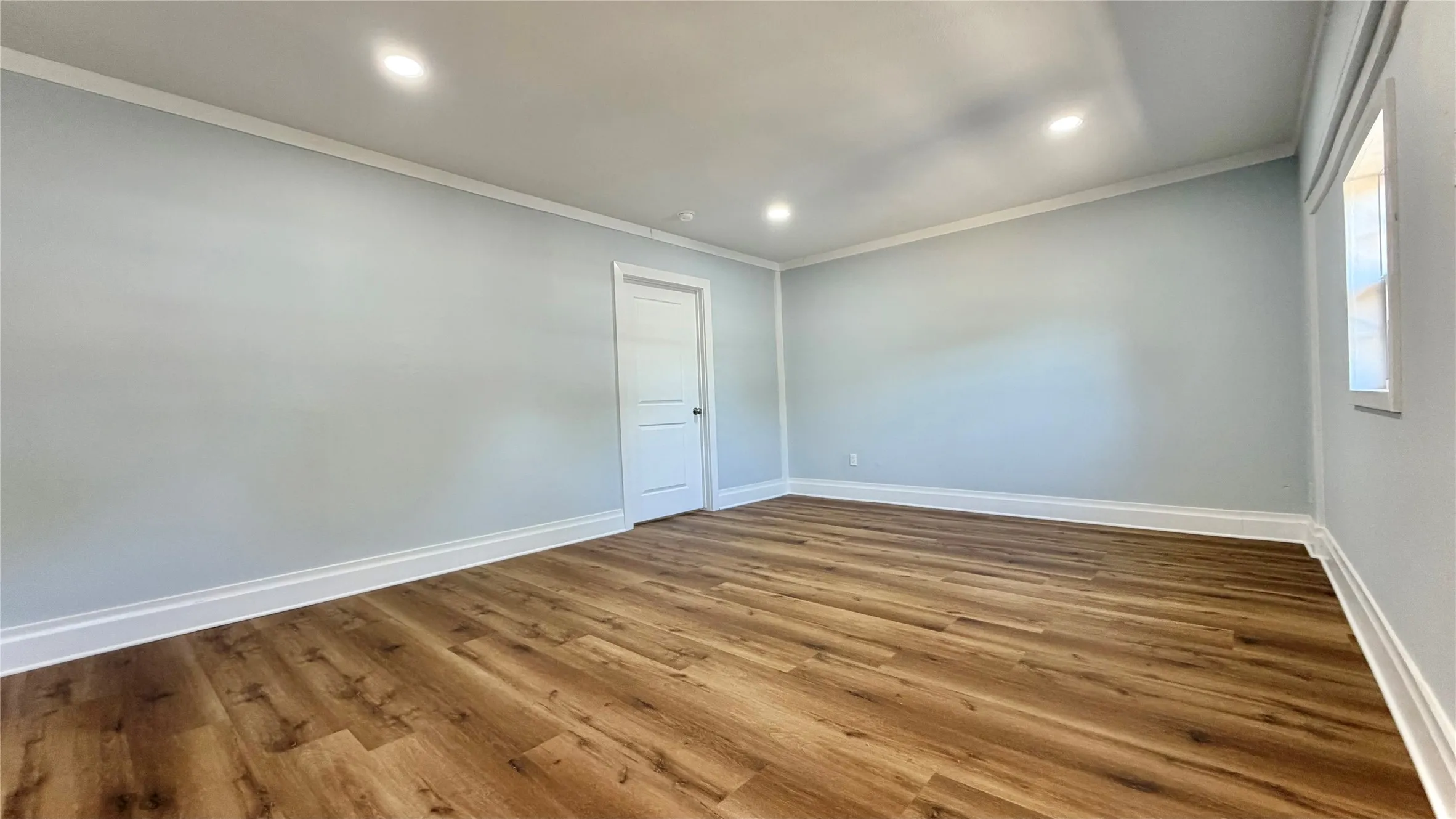 Single Family Residence For Sale in Johnson County , 405 Odell Street, Cleburne, Texas 76033, 3 Bedroom, 2 Bathroom, Garage spaces, 1,765 Sqft, built in 1997, mls#21363537, Real Estate Agent in Cleburne, Homes For Sale in Johnson county, Homes For Sale in Cleburne, Realtor in Cleburne Texas, Real Estate Brokerage Independent Realty Texas, Luminita Cordes Realtor