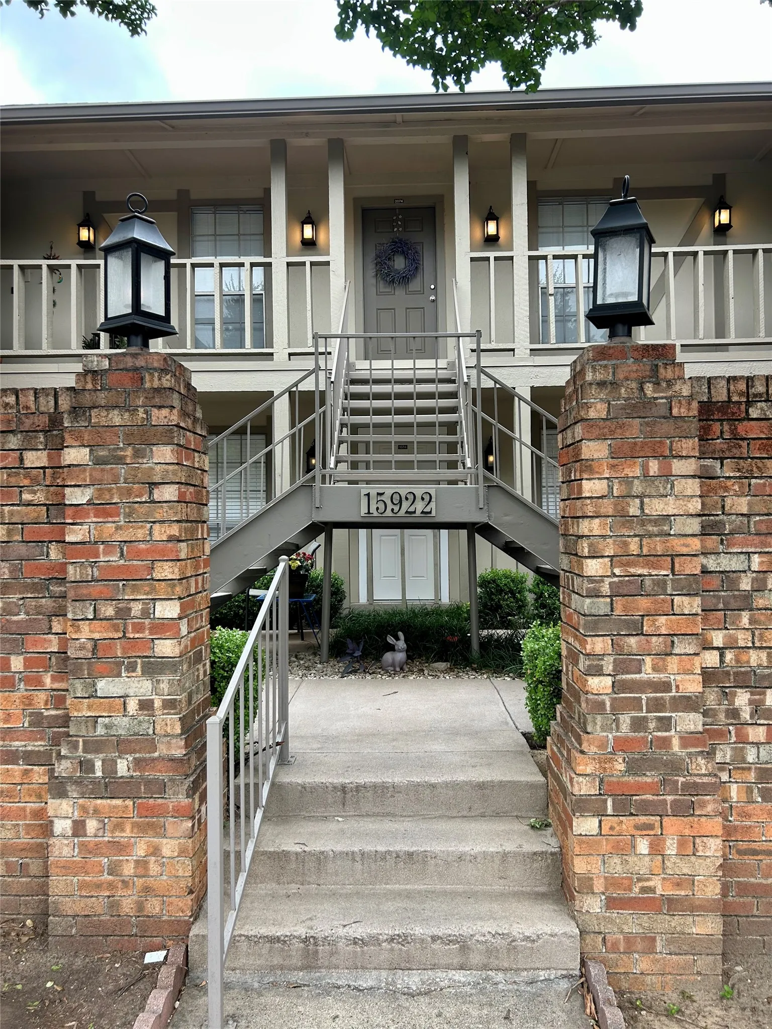 Condominium For Rent in Dallas County , 15922 Stillwood Street 1074, Dallas, Texas 75248, 0, 1 Bathroom, Garage spaces, 386 Sqft, built in 1968, Price $1,000, mls#21367453, Real Estate Agent in Dallas, Homes For Rent in Dallas county, Homes For Rent in Dallas, Realtor in Dallas Texas, Real Estate Brokerage Independent Realty Texas, Luminita Cordes Realtor