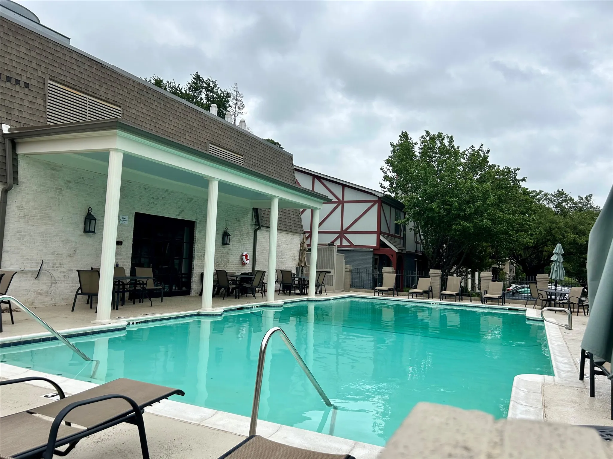 Condominium For Rent in Dallas County , 15922 Stillwood Street 1074, Dallas, Texas 75248, 0, 1 Bathroom, Garage spaces, 386 Sqft, built in 1968, Price $1,000, mls#21367453, Real Estate Agent in Dallas, Homes For Rent in Dallas county, Homes For Rent in Dallas, Realtor in Dallas Texas, Real Estate Brokerage Independent Realty Texas, Luminita Cordes Realtor