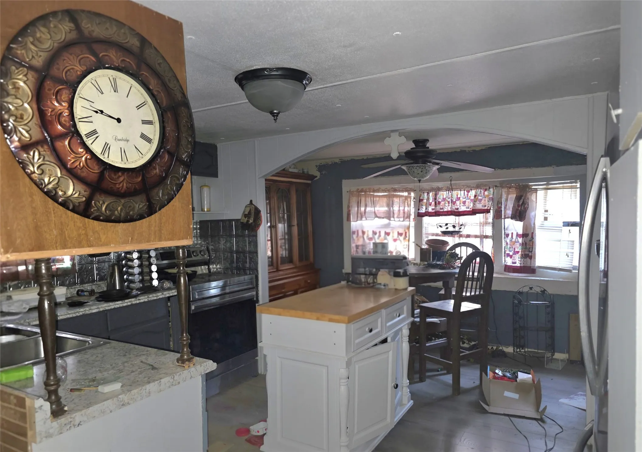Mobile Home For Sale in Brown County , 8102 County Road 609, Brownwood, Texas 76801, 2 Bedroom, 2 Bathroom, Garage spaces, 1,124 Sqft, built in 2020, mls#21366756, Real Estate Agent in Brownwood, Homes For Sale in Brown county, Homes For Sale in Brownwood, Realtor in Brownwood Texas, Real Estate Brokerage Independent Realty Texas, Luminita Cordes Realtor