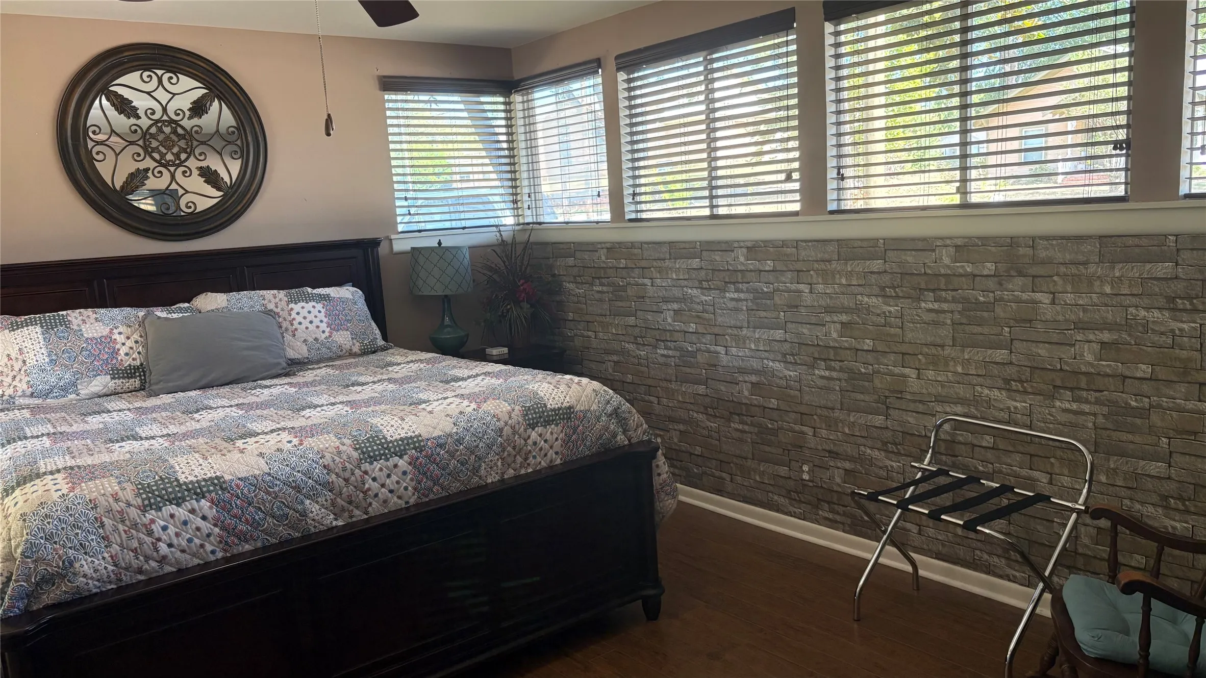 Single Family Residence For Sale in Wood County , 306 E PINE, Winnsboro, Texas 75494, 3 Bedroom, 2 Bathroom, Garage spaces, 1,519 Sqft, built in 1961, mls#21367444, Real Estate Agent in Winnsboro, Homes For Sale in Wood county, Homes For Sale in Winnsboro, Realtor in Winnsboro Texas, Real Estate Brokerage Independent Realty Texas, Luminita Cordes Realtor