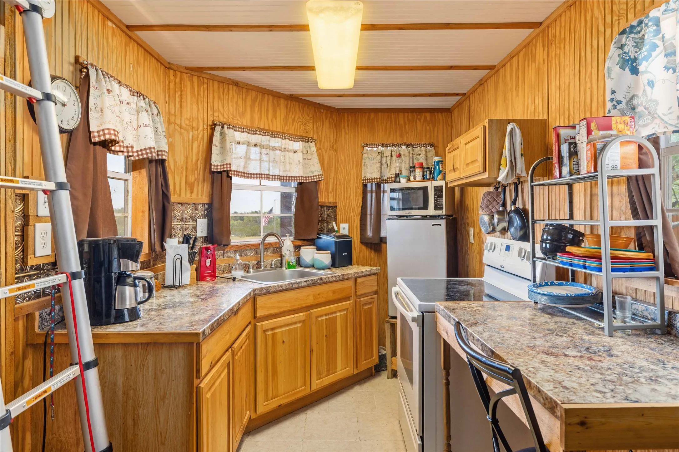 Single Family Residence For Sale in Brown County , 9486 Coppic Ranch Road, Brownwood, Texas 76801, 3 Bedroom, 3 Bathroom, Garage spaces, 1,550 Sqft, built in 0, mls#21363267, Real Estate Agent in Brownwood, Homes For Sale in Brown county, Homes For Sale in Brownwood, Realtor in Brownwood Texas, Real Estate Brokerage Independent Realty Texas, Luminita Cordes Realtor