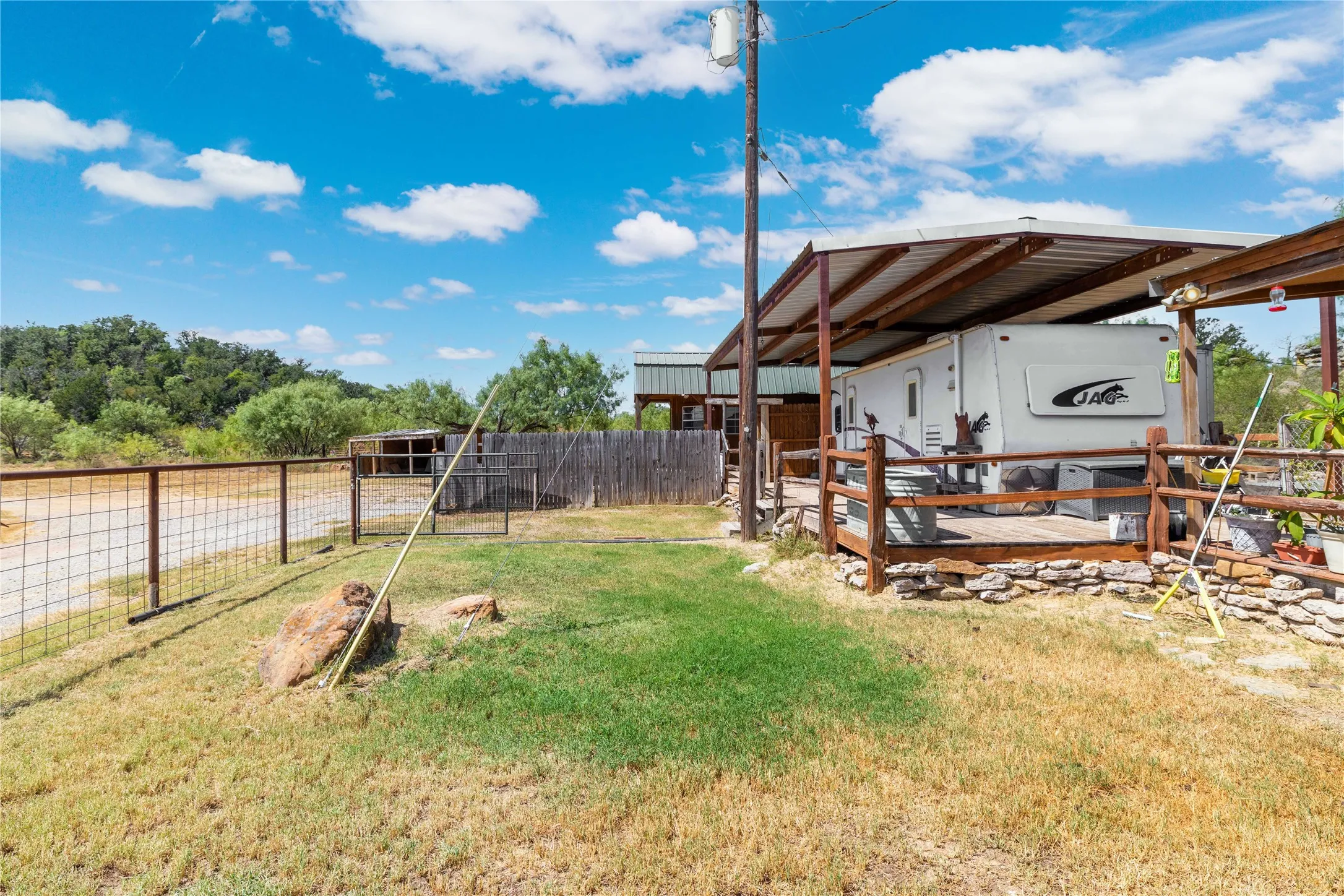 Single Family Residence For Sale in Brown County , 9486 Coppic Ranch Road, Brownwood, Texas 76801, 3 Bedroom, 3 Bathroom, Garage spaces, 1,550 Sqft, built in 0, mls#21363267, Real Estate Agent in Brownwood, Homes For Sale in Brown county, Homes For Sale in Brownwood, Realtor in Brownwood Texas, Real Estate Brokerage Independent Realty Texas, Luminita Cordes Realtor