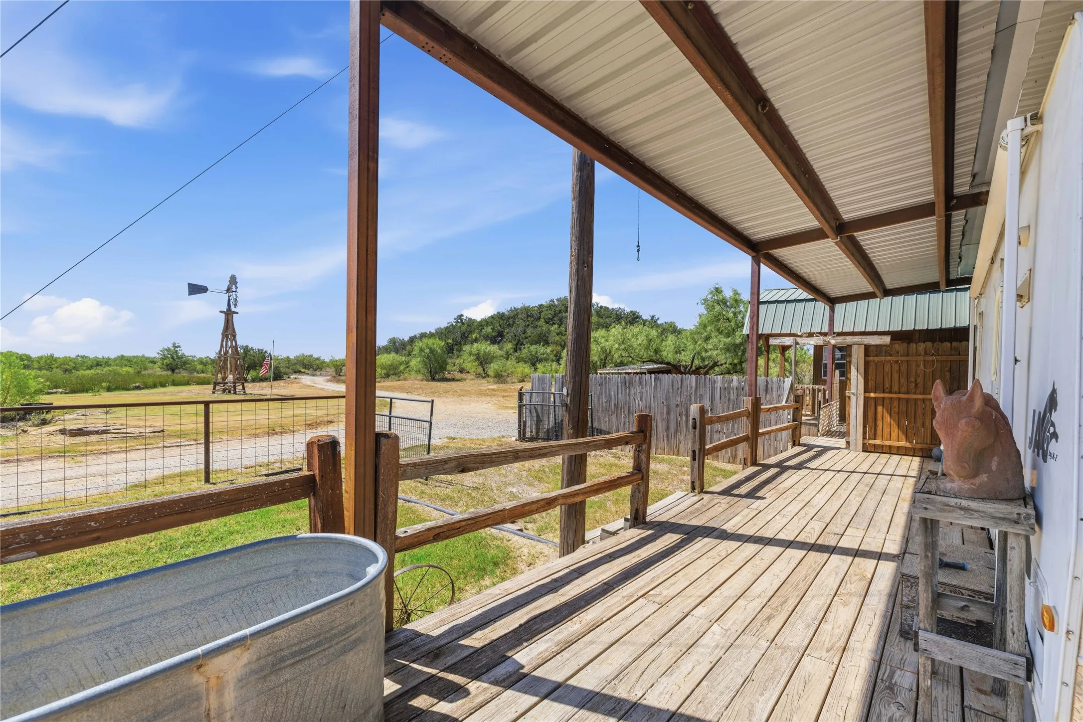 Single Family Residence For Sale in Brown County , 9486 Coppic Ranch Road, Brownwood, Texas 76801, 3 Bedroom, 3 Bathroom, Garage spaces, 1,550 Sqft, built in 0, mls#21363267, Real Estate Agent in Brownwood, Homes For Sale in Brown county, Homes For Sale in Brownwood, Realtor in Brownwood Texas, Real Estate Brokerage Independent Realty Texas, Luminita Cordes Realtor