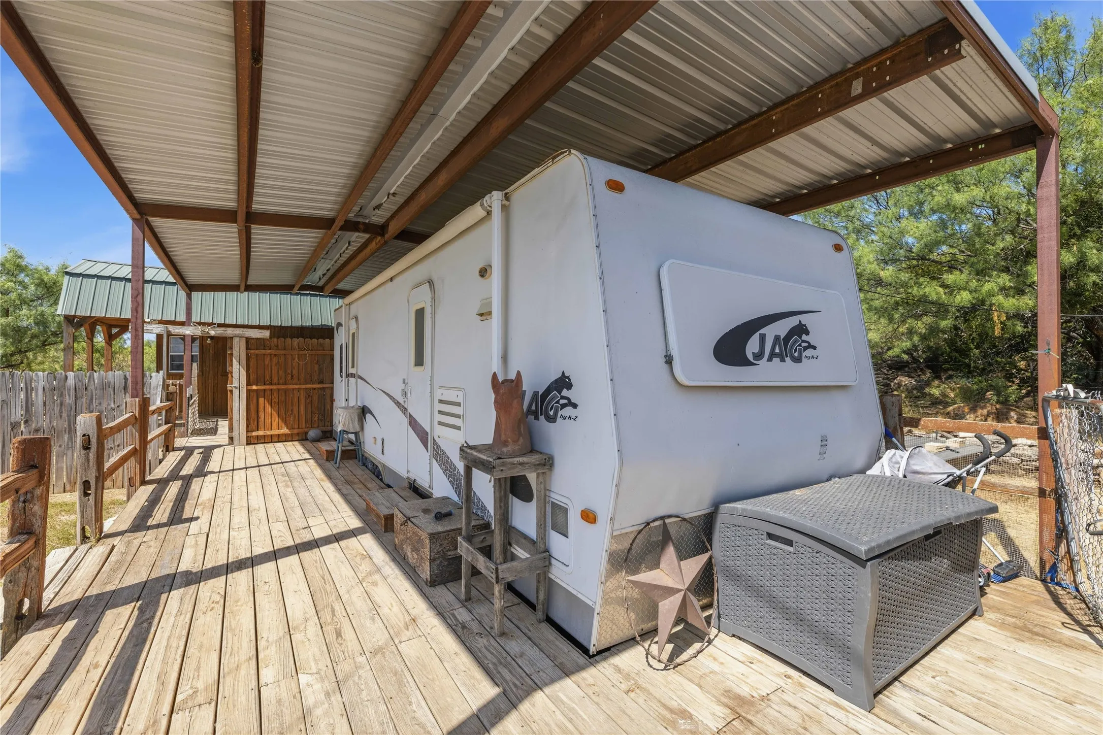 Single Family Residence For Sale in Brown County , 9486 Coppic Ranch Road, Brownwood, Texas 76801, 3 Bedroom, 3 Bathroom, Garage spaces, 1,550 Sqft, built in 0, mls#21363267, Real Estate Agent in Brownwood, Homes For Sale in Brown county, Homes For Sale in Brownwood, Realtor in Brownwood Texas, Real Estate Brokerage Independent Realty Texas, Luminita Cordes Realtor