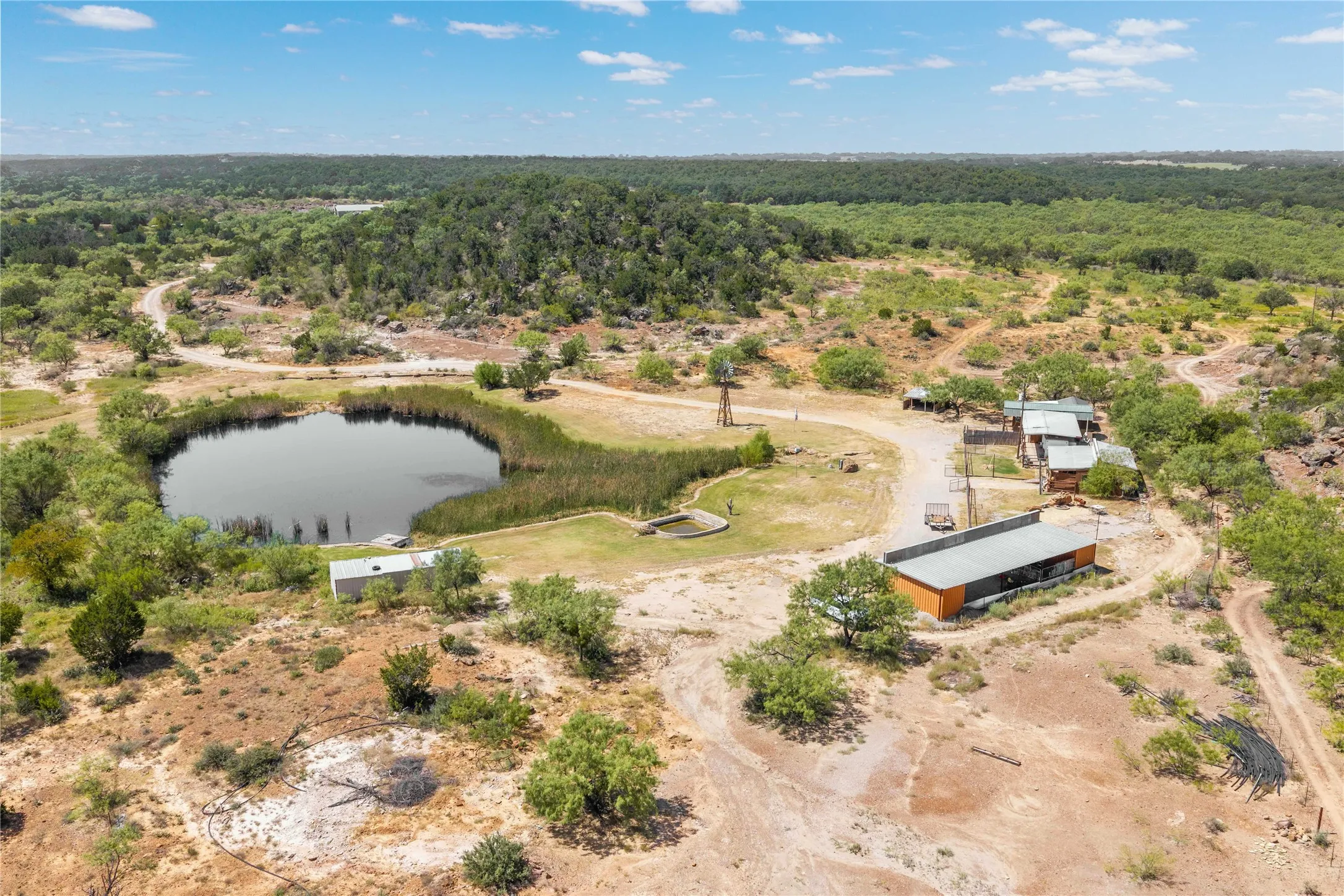Single Family Residence For Sale in Brown County , 9486 Coppic Ranch Road, Brownwood, Texas 76801, 3 Bedroom, 3 Bathroom, Garage spaces, 1,550 Sqft, built in 0, mls#21363267, Real Estate Agent in Brownwood, Homes For Sale in Brown county, Homes For Sale in Brownwood, Realtor in Brownwood Texas, Real Estate Brokerage Independent Realty Texas, Luminita Cordes Realtor