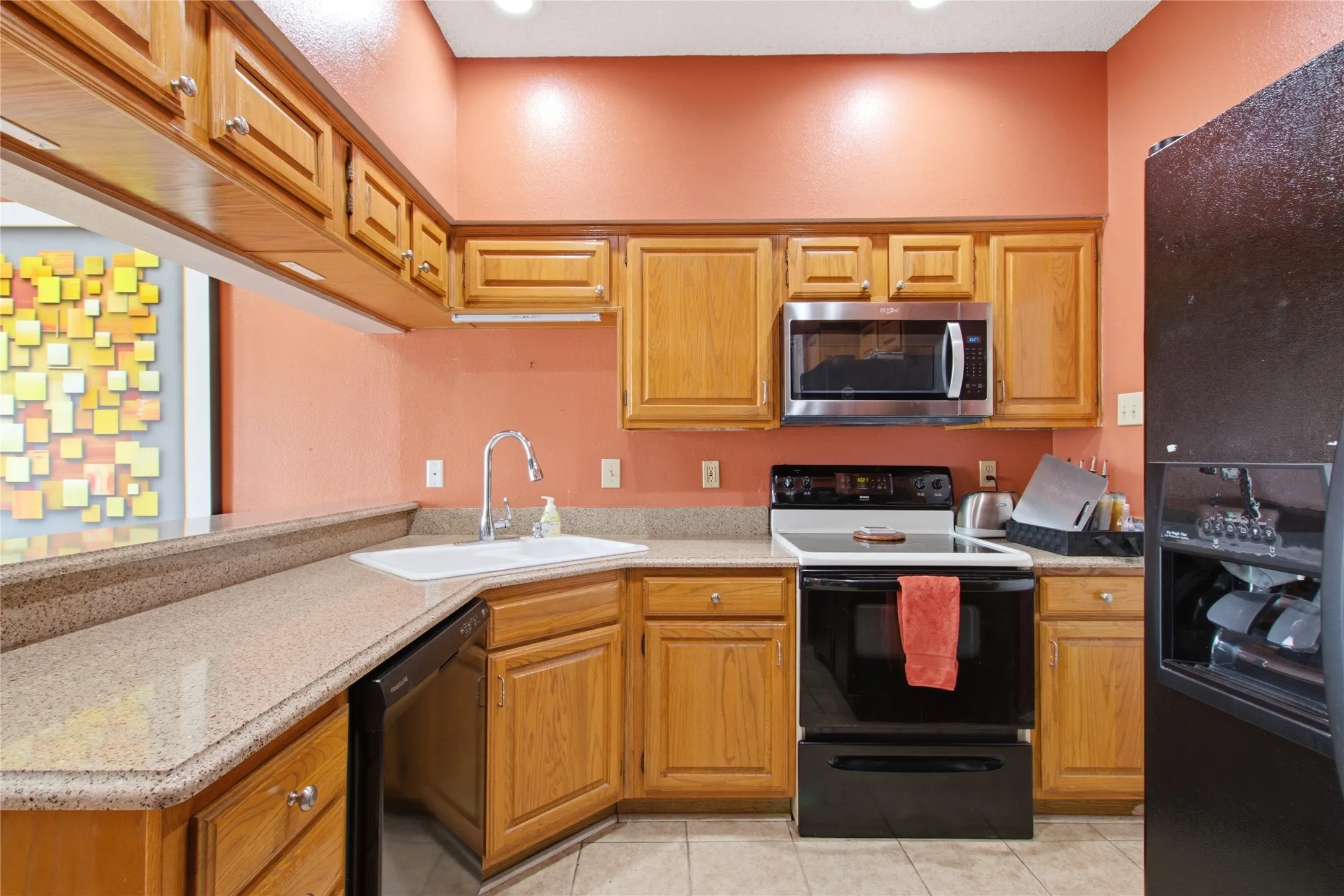 Single Family Residence For Sale in Dallas County , 14400 Montfort Drive 202, Dallas, Texas 75254, 2 Bedroom, 3 Bathroom, 1 Garage spaces, 1,179 Sqft, built in 1983, mls#21356433, Real Estate Agent in Dallas, Homes For Sale in Dallas county, Homes For Sale in Dallas, Realtor in Dallas Texas, Real Estate Brokerage Independent Realty Texas, Luminita Cordes Realtor