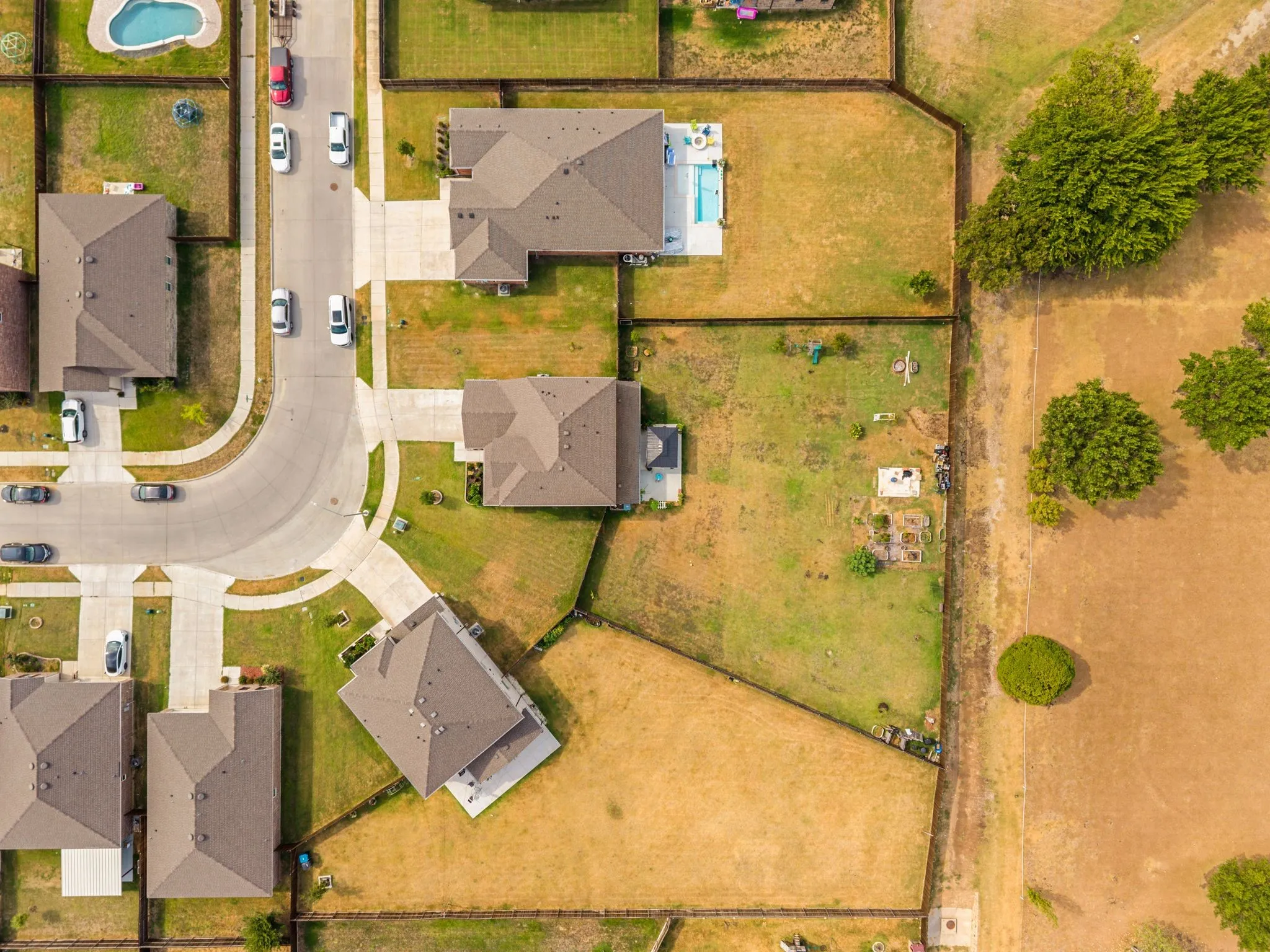 Single Family Residence For Sale in Tarrant County , 13445 Beem Trail, Fort Worth, Texas 76052, 4 Bedroom, 4 Bathroom, 2 Garage spaces, 2,702 Sqft, built in 2023, mls#21362348, Real Estate Agent in Fort Worth, Homes For Sale in Tarrant county, Homes For Sale in Fort Worth, Realtor in Fort Worth Texas, Real Estate Brokerage Independent Realty Texas, Luminita Cordes Realtor