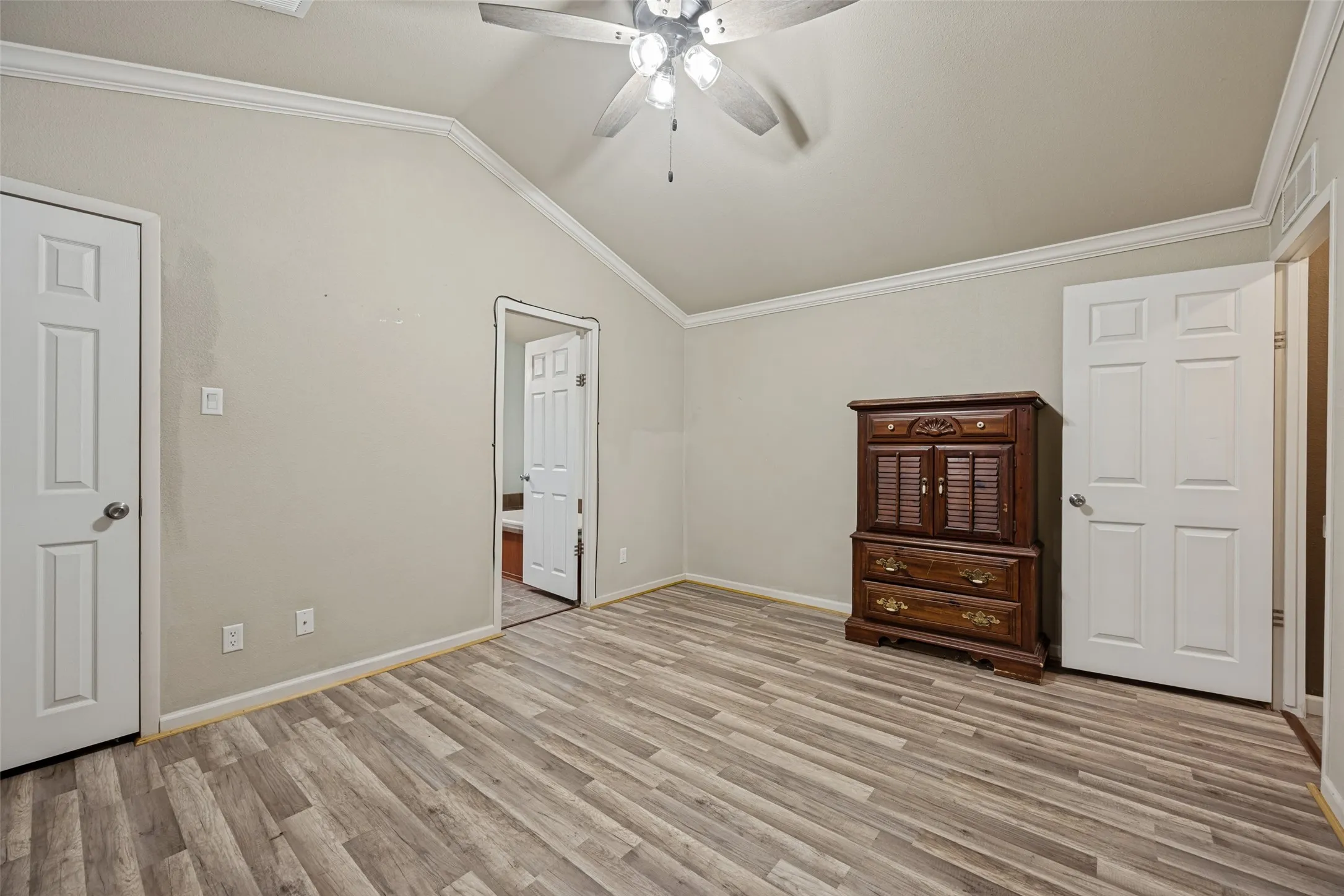 Mobile Home For Sale in Grayson County , 620 Pennell Road, Sherman, Texas 75090, 3 Bedroom, 2 Bathroom, Garage spaces, 1,095 Sqft, built in 2010, mls#21366890, Real Estate Agent in Sherman, Homes For Sale in Grayson county, Homes For Sale in Sherman, Realtor in Sherman Texas, Real Estate Brokerage Independent Realty Texas, Luminita Cordes Realtor