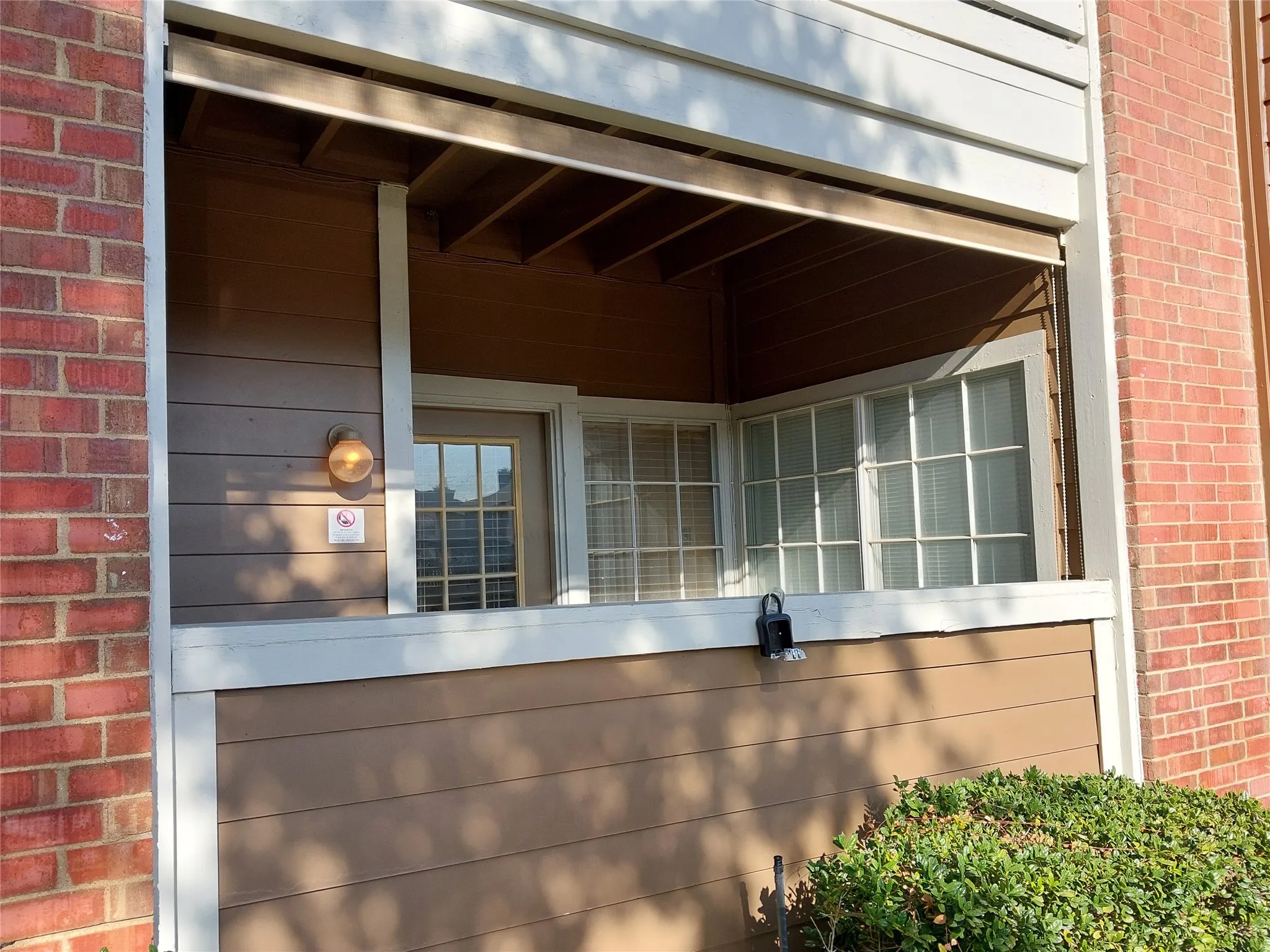 Condominium For Sale in Dallas County , 3629 W Northgate Drive 137, Irving, Texas 75062, 1 Bedroom, 1 Bathroom, Garage spaces, 668 Sqft, built in 1982, mls#21367273, Real Estate Agent in Irving, Homes For Sale in Dallas county, Homes For Sale in Irving, Realtor in Irving Texas, Real Estate Brokerage Independent Realty Texas, Luminita Cordes Realtor