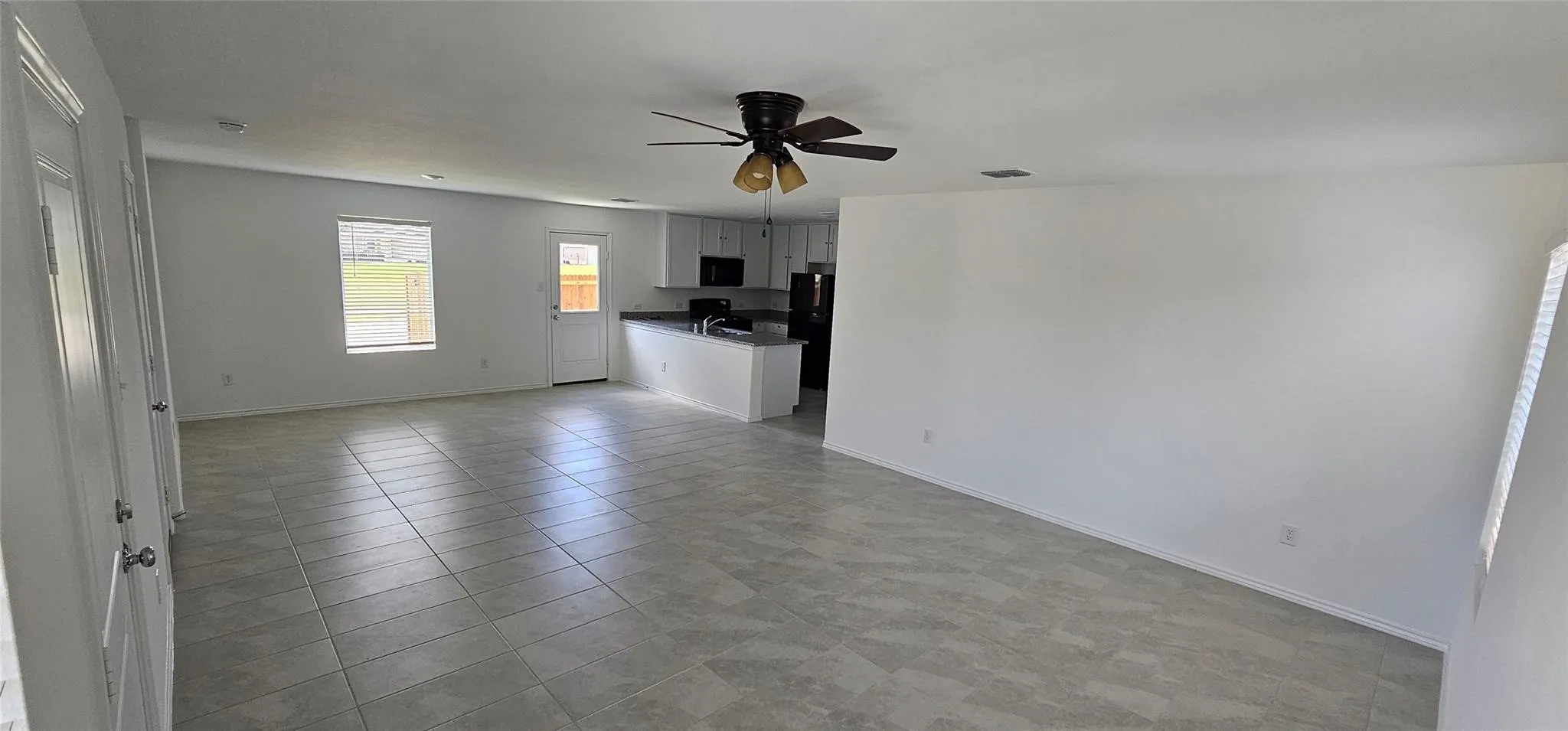Single Family Residence For Rent in Collin County , 9205 Grackle Place, Mc Kinney, Texas 75071, 3 Bedroom, 2 Bathroom, 2 Garage spaces, 1,436 Sqft, built in 2024, mls#21367480, Real Estate Agent in Mc Kinney, Homes For Rent in Collin county, Homes For Rent in Mc Kinney, Realtor in Mc Kinney Texas, Real Estate Brokerage Independent Realty Texas, Luminita Cordes Realtor