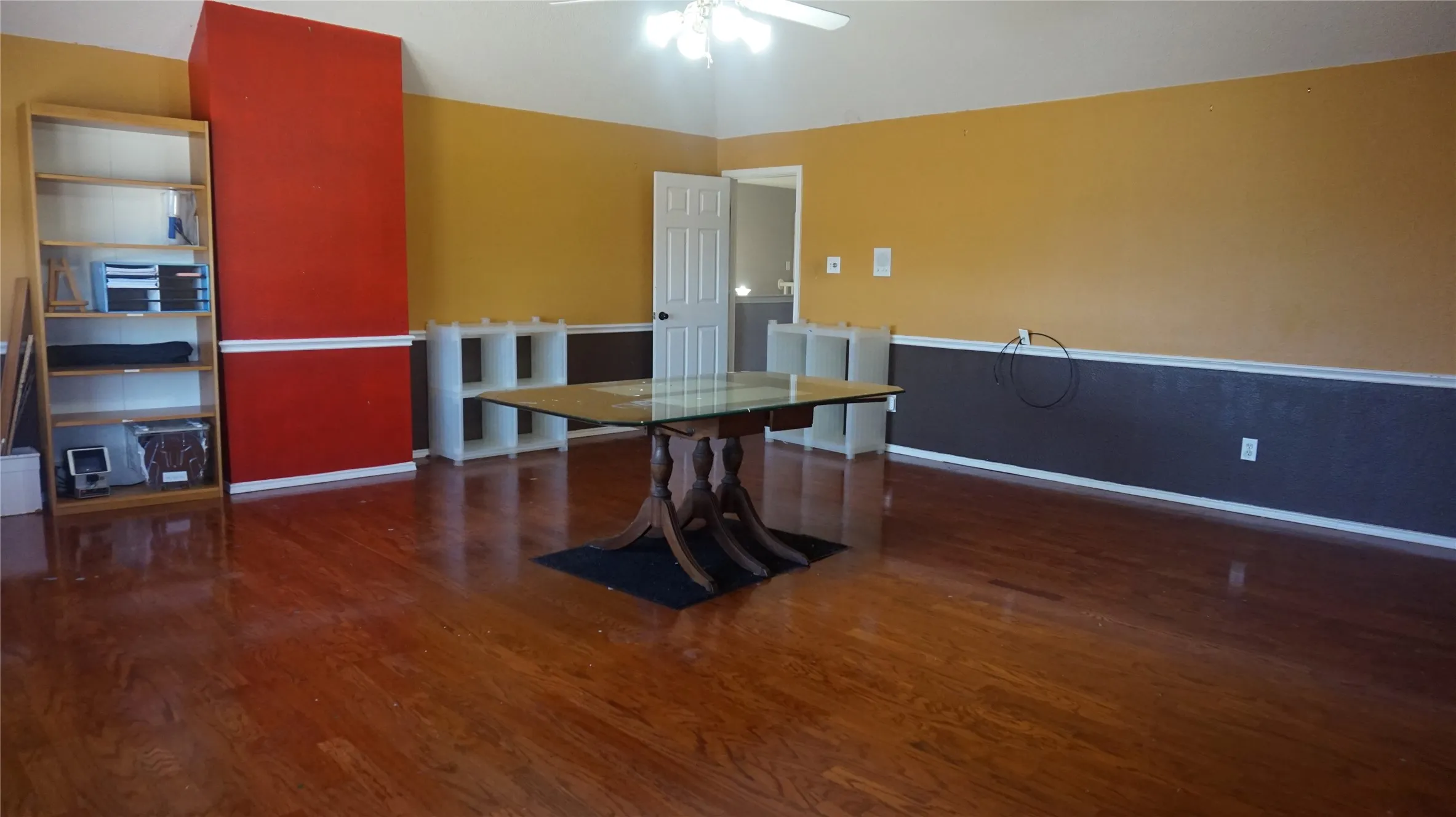 Single Family Residence For Sale in Denton County , 1200 Winnipeg Drive, Lewisville, Texas 75077, 4 Bedroom, 3 Bathroom, 2 Garage spaces, 3,477 Sqft, built in 1995, mls#21362899, Real Estate Agent in Lewisville, Homes For Sale in Denton county, Homes For Sale in Lewisville, Realtor in Lewisville Texas, Real Estate Brokerage Independent Realty Texas, Luminita Cordes Realtor