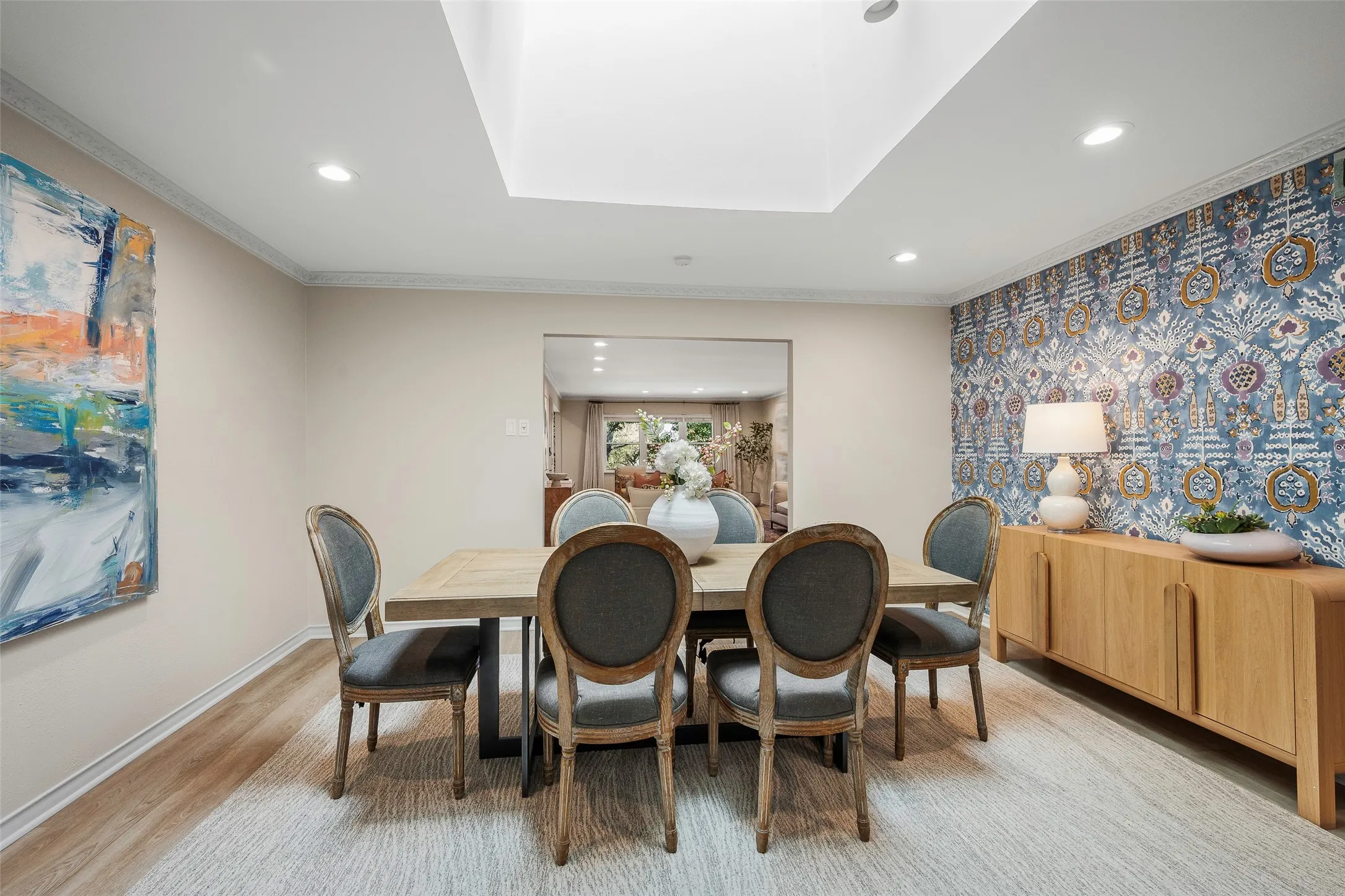 Condominium For Sale in Dallas County , 6226 Bandera Avenue C, Dallas, Texas 75225, 2 Bedroom, 2 Bathroom, Garage spaces, 1,939 Sqft, built in 1958, mls#21367483, Real Estate Agent in Dallas, Homes For Sale in Dallas county, Homes For Sale in Dallas, Realtor in Dallas Texas, Real Estate Brokerage Independent Realty Texas, Luminita Cordes Realtor