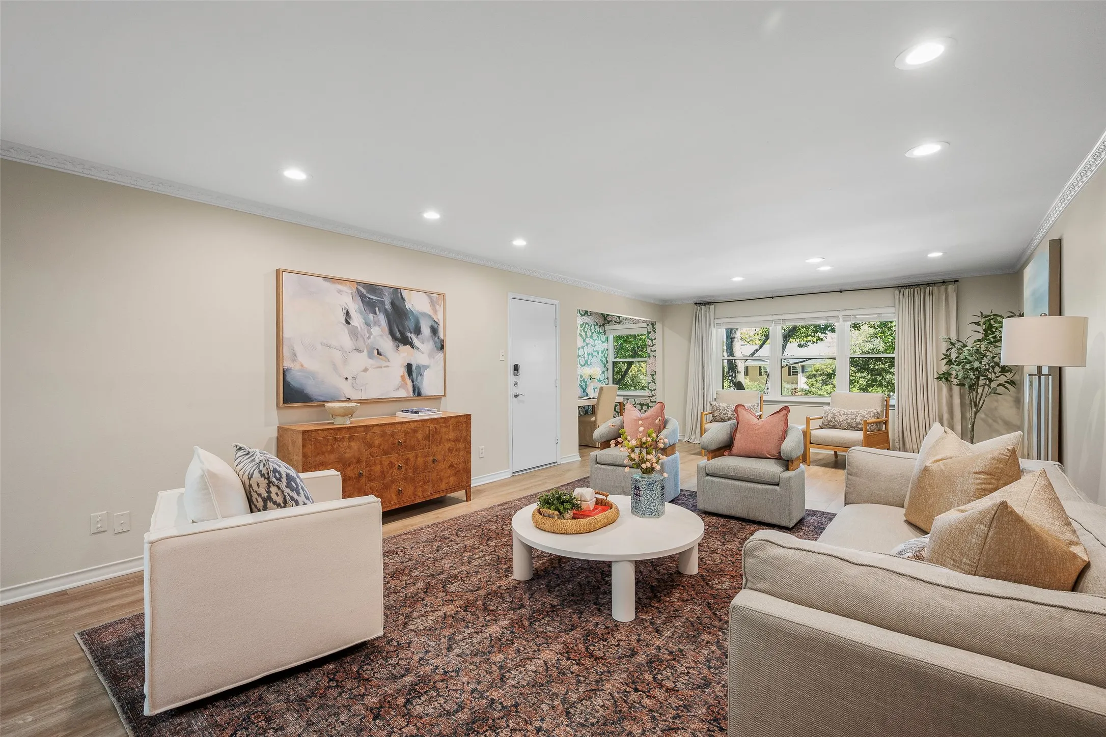 Condominium For Sale in Dallas County , 6226 Bandera Avenue C, Dallas, Texas 75225, 2 Bedroom, 2 Bathroom, Garage spaces, 1,939 Sqft, built in 1958, mls#21367483, Real Estate Agent in Dallas, Homes For Sale in Dallas county, Homes For Sale in Dallas, Realtor in Dallas Texas, Real Estate Brokerage Independent Realty Texas, Luminita Cordes Realtor