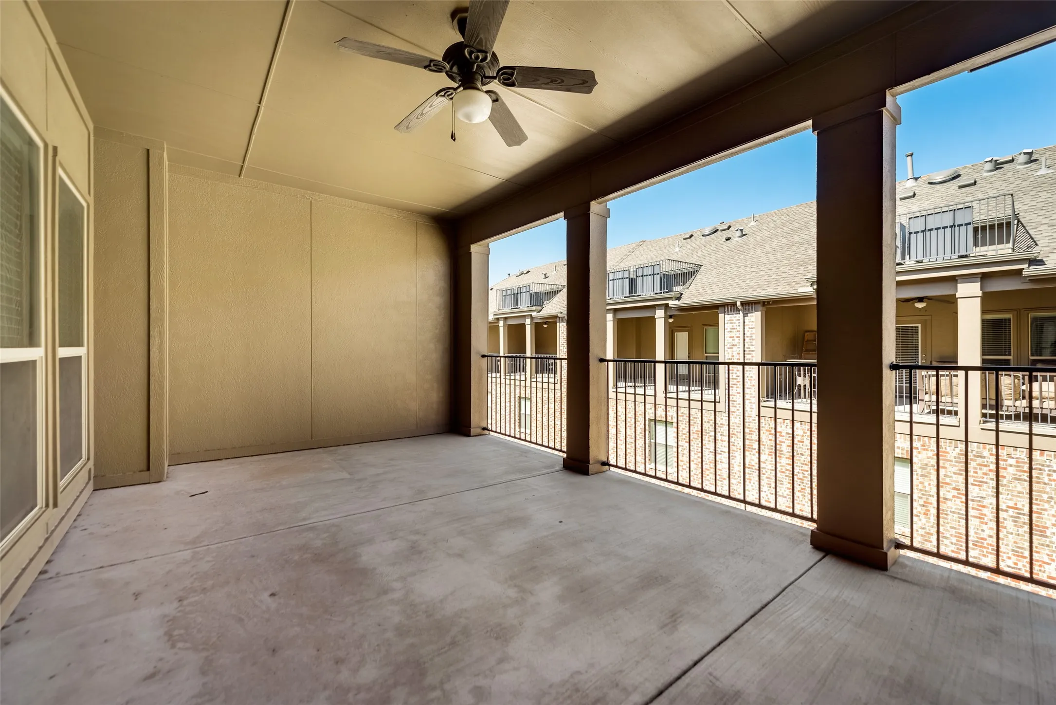 Townhouse For Rent in Collin County , 5745 Headquarters Drive, Plano, Texas 75024, 3 Bedroom, 4 Bathroom, 2 Garage spaces, 1,985 Sqft, built in 2012, mls#21367488, Real Estate Agent in Plano, Homes For Rent in Collin county, Homes For Rent in Plano, Realtor in Plano Texas, Real Estate Brokerage Independent Realty Texas, Luminita Cordes Realtor