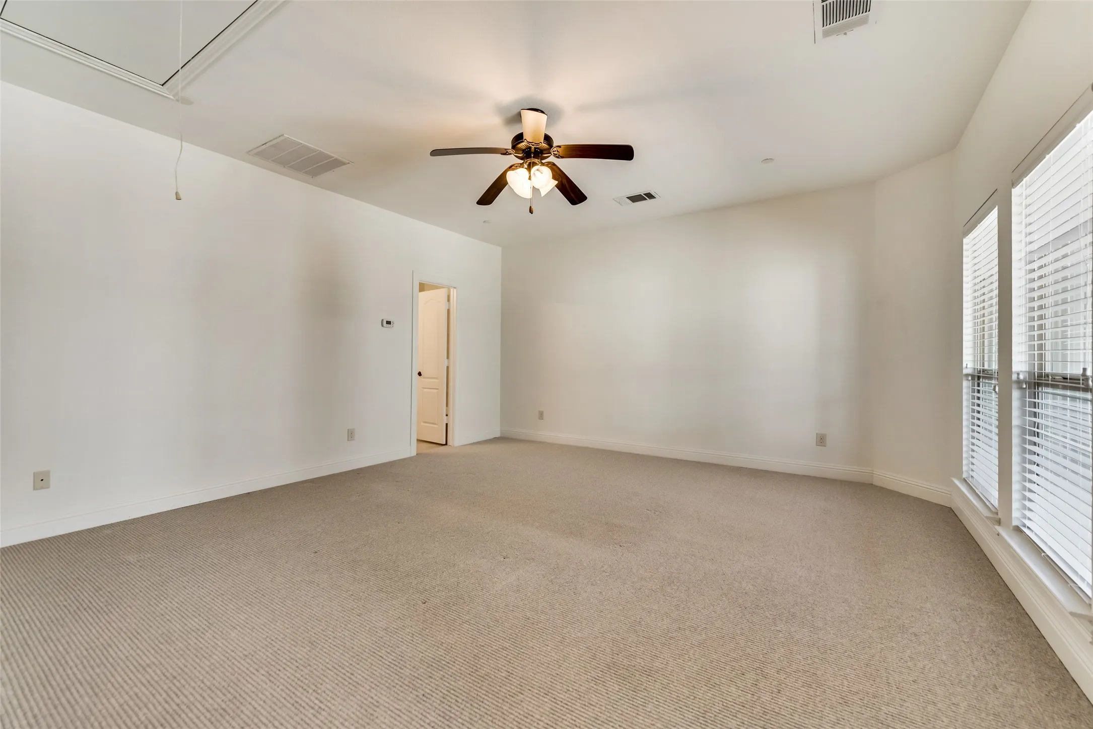 Townhouse For Rent in Collin County , 5745 Headquarters Drive, Plano, Texas 75024, 3 Bedroom, 4 Bathroom, 2 Garage spaces, 1,985 Sqft, built in 2012, mls#21367488, Real Estate Agent in Plano, Homes For Rent in Collin county, Homes For Rent in Plano, Realtor in Plano Texas, Real Estate Brokerage Independent Realty Texas, Luminita Cordes Realtor