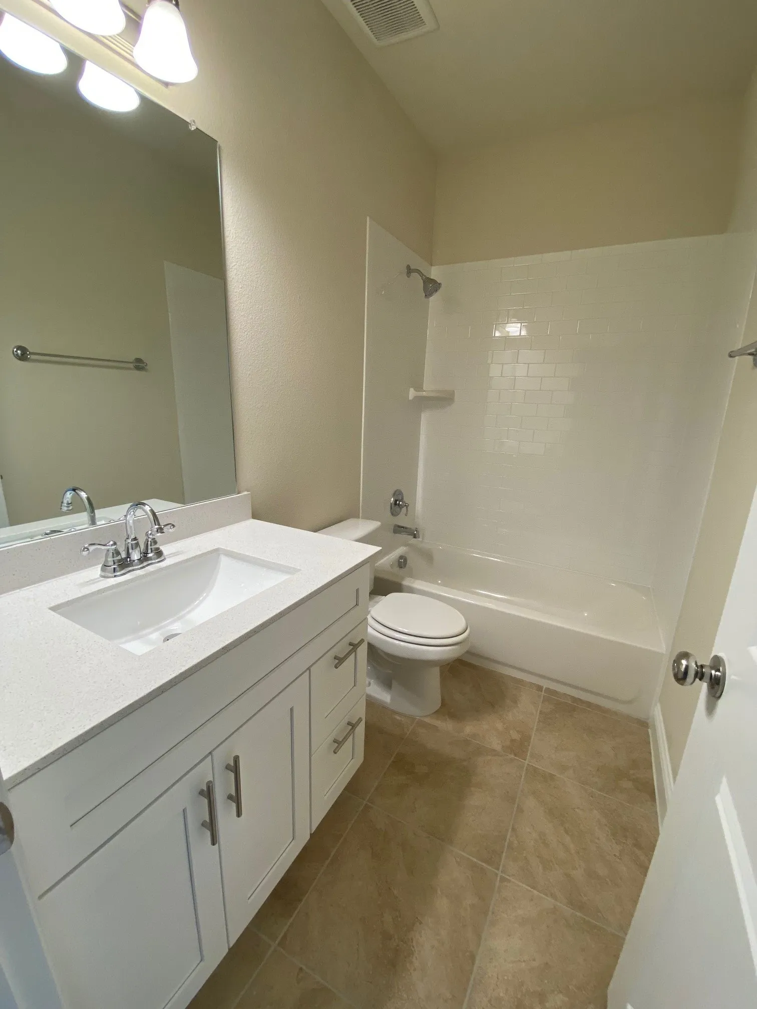 Townhouse For Rent in Collin County , 6245 Rainbow Valley Place, Frisco, Texas 75035, 3 Bedroom, 3 Bathroom, 2 Garage spaces, 1,723 Sqft, built in 2020, mls#21367498, Real Estate Agent in Frisco, Homes For Rent in Collin county, Homes For Rent in Frisco, Realtor in Frisco Texas, Real Estate Brokerage Independent Realty Texas, Luminita Cordes Realtor