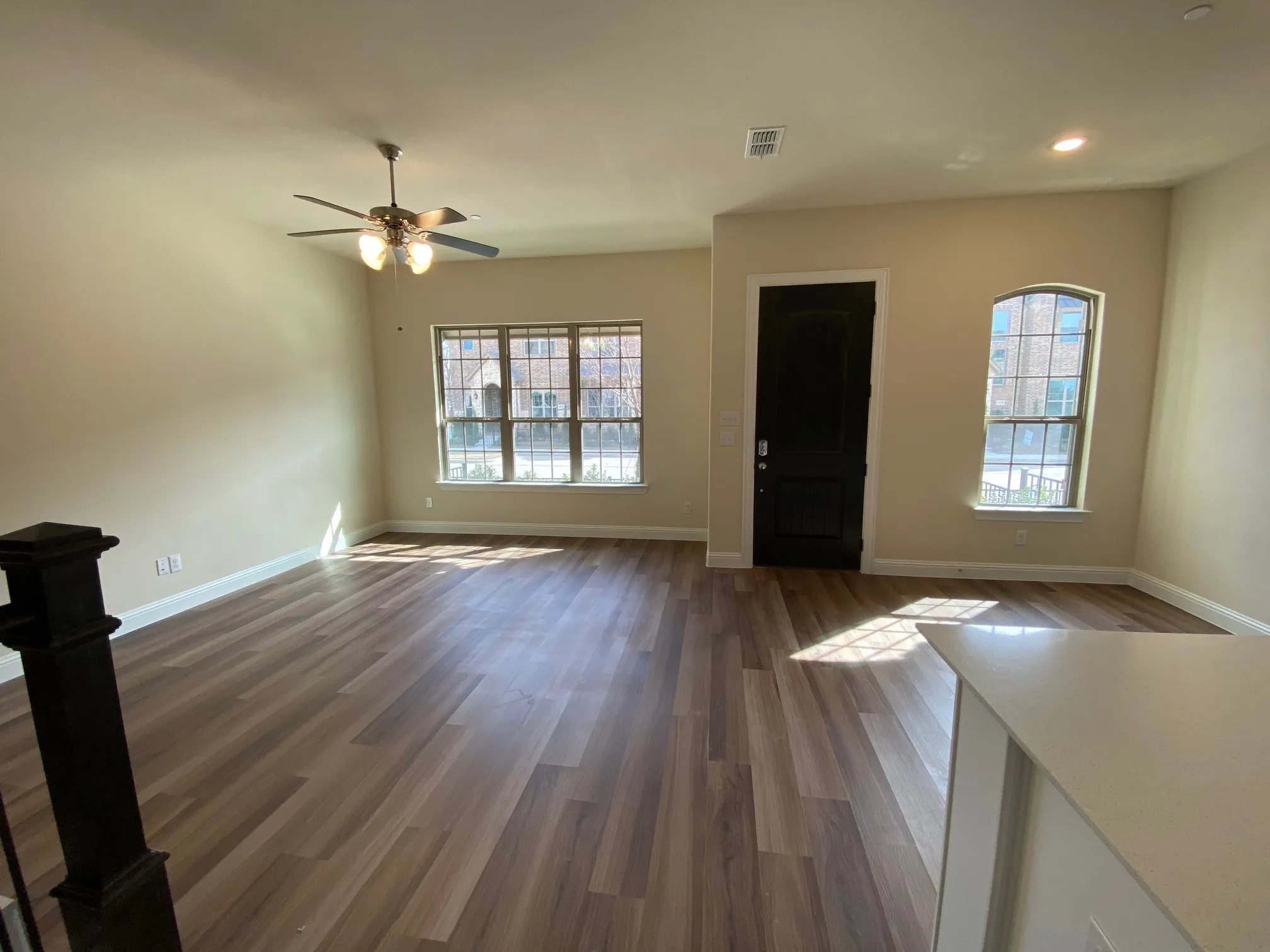 Townhouse For Rent in Collin County , 6245 Rainbow Valley Place, Frisco, Texas 75035, 3 Bedroom, 3 Bathroom, 2 Garage spaces, 1,723 Sqft, built in 2020, mls#21367498, Real Estate Agent in Frisco, Homes For Rent in Collin county, Homes For Rent in Frisco, Realtor in Frisco Texas, Real Estate Brokerage Independent Realty Texas, Luminita Cordes Realtor