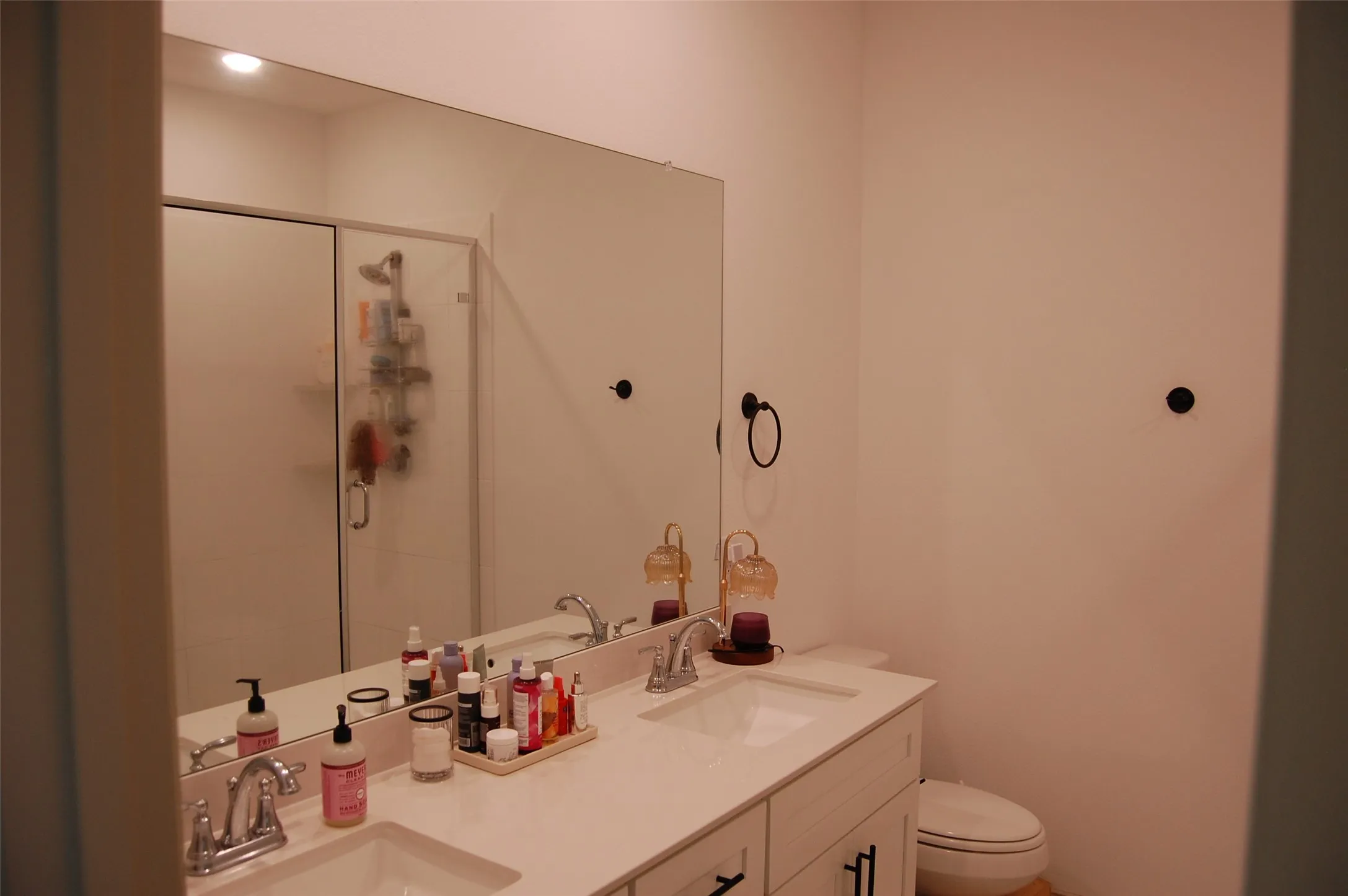 Townhouse For Rent in Tarrant County , 5242 Legacy Street, Haltom City, Texas 76117, 2 Bedroom, 2 Bathroom, 1 Garage spaces, 1,142 Sqft, built in 2025, mls#21360570, Real Estate Agent in Haltom City, Homes For Rent in Tarrant county, Homes For Rent in Haltom City, Realtor in Haltom City Texas, Real Estate Brokerage Independent Realty Texas, Luminita Cordes Realtor