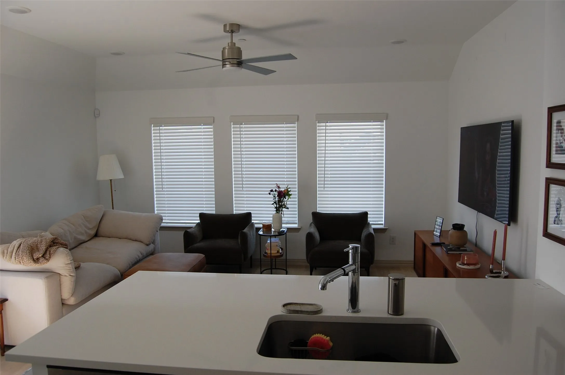 Townhouse For Rent in Tarrant County , 5242 Legacy Street, Haltom City, Texas 76117, 2 Bedroom, 2 Bathroom, 1 Garage spaces, 1,142 Sqft, built in 2025, mls#21360570, Real Estate Agent in Haltom City, Homes For Rent in Tarrant county, Homes For Rent in Haltom City, Realtor in Haltom City Texas, Real Estate Brokerage Independent Realty Texas, Luminita Cordes Realtor