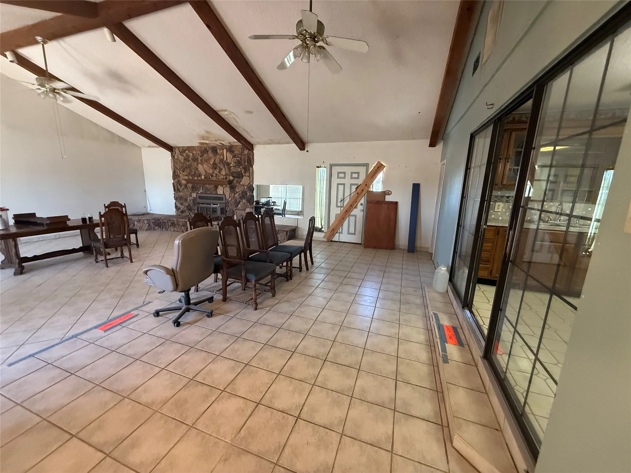 Single Family Residence For Sale in Ector County , 9063 W Riggs Drive, Odessa, Texas 79764, 3 Bedroom, 2 Bathroom, 2 Garage spaces, 2,635 Sqft, built in 1950, mls#21367447, Real Estate Agent in Odessa, Homes For Sale in Ector county, Homes For Sale in Odessa, Realtor in Odessa Texas, Real Estate Brokerage Independent Realty Texas, Luminita Cordes Realtor