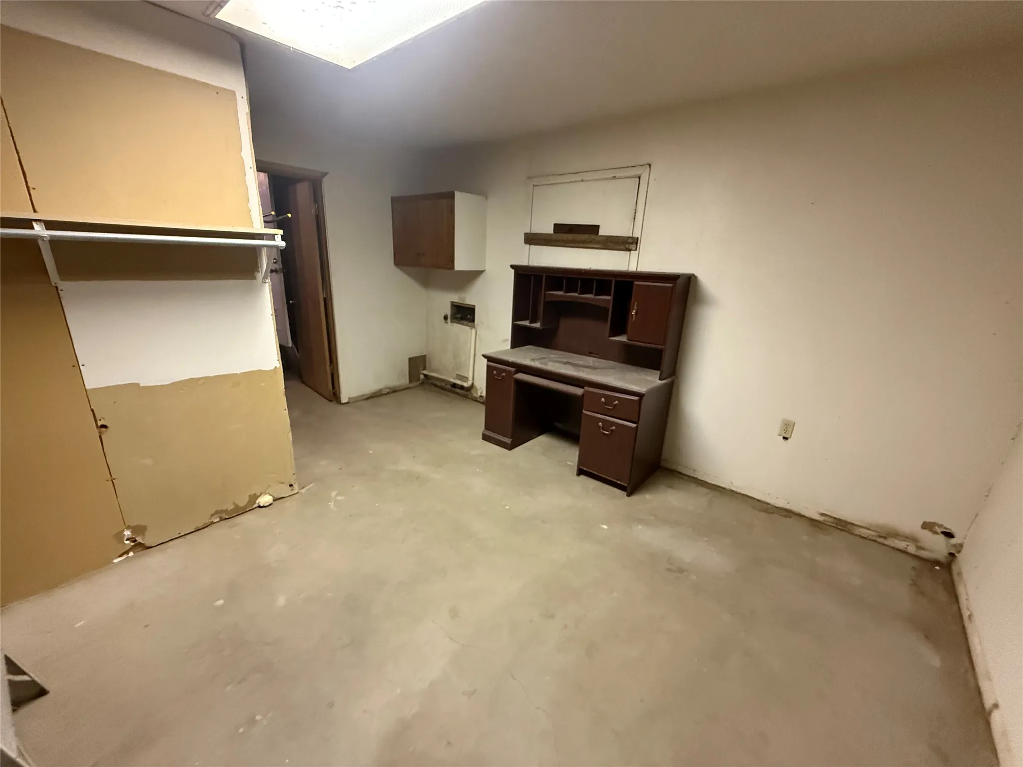 Single Family Residence For Sale in Ector County , 9063 W Riggs Drive, Odessa, Texas 79764, 3 Bedroom, 2 Bathroom, 2 Garage spaces, 2,635 Sqft, built in 1950, mls#21367447, Real Estate Agent in Odessa, Homes For Sale in Ector county, Homes For Sale in Odessa, Realtor in Odessa Texas, Real Estate Brokerage Independent Realty Texas, Luminita Cordes Realtor