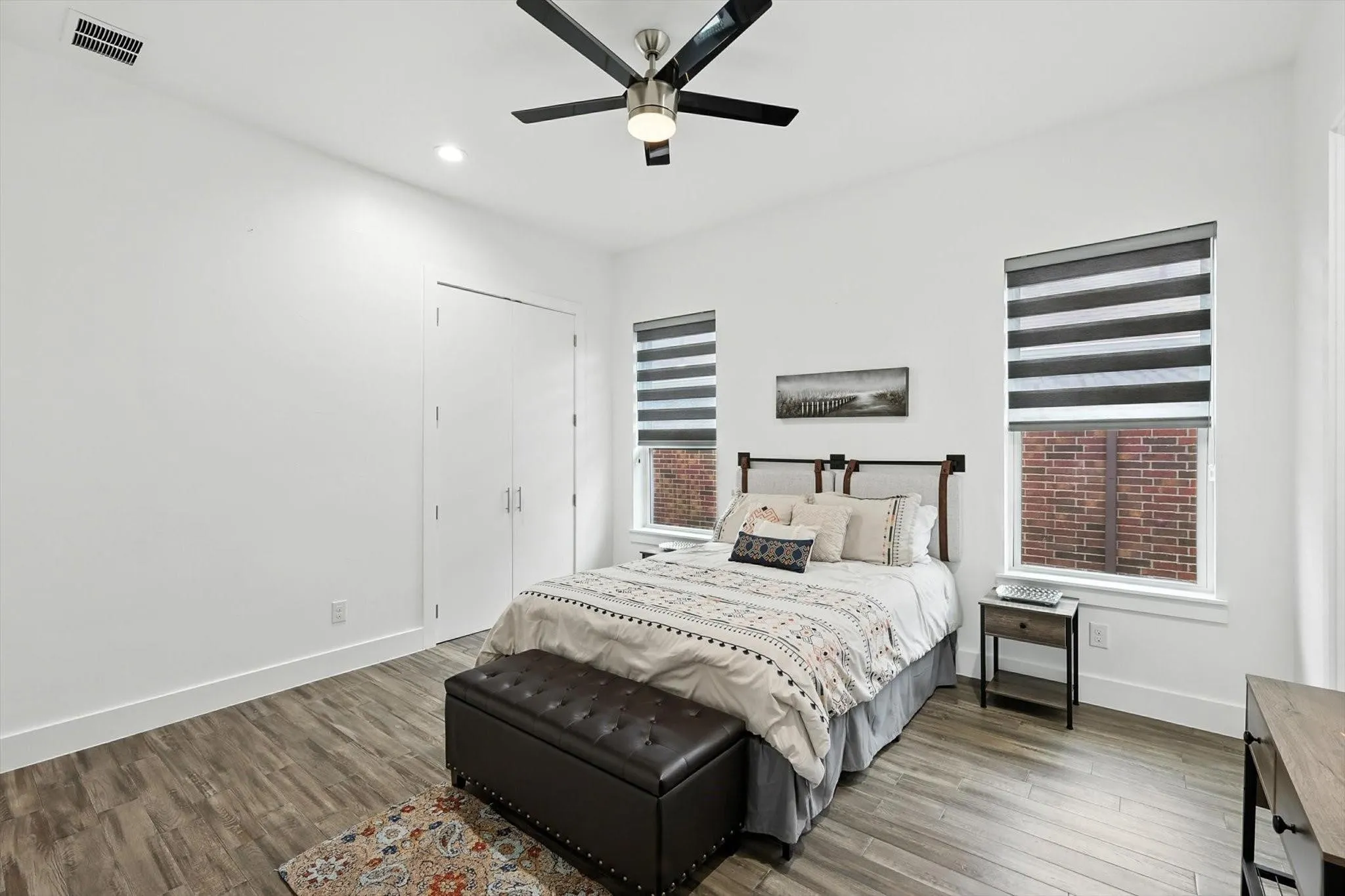 Single Family Residence For Sale in Dallas County , 4704 Almeria Court, Irving, Texas 75062, 5 Bedroom, 5 Bathroom, 2 Garage spaces, 4,050 Sqft, built in 2020, mls#21367500, Real Estate Agent in Irving, Homes For Sale in Dallas county, Homes For Sale in Irving, Realtor in Irving Texas, Real Estate Brokerage Independent Realty Texas, Luminita Cordes Realtor