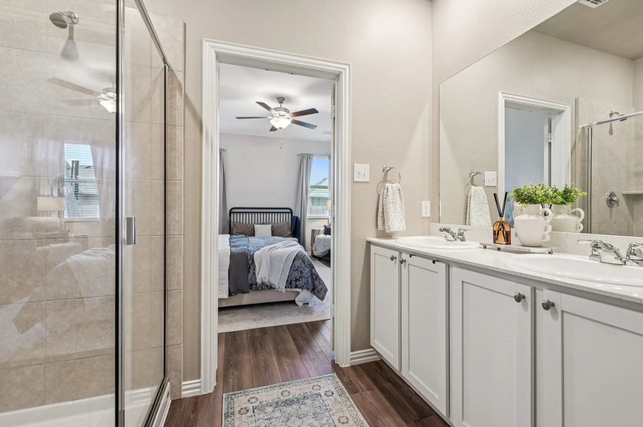 Single Family Residence For Rent in Denton County , 11600 Silver Queen Drive, Aubrey, Texas 76227, 4 Bedroom, 2 Bathroom, 2 Garage spaces, 1,838 Sqft, built in 2022, mls#21367510, Real Estate Agent in Aubrey, Homes For Rent in Denton county, Homes For Rent in Aubrey, Realtor in Aubrey Texas, Real Estate Brokerage Independent Realty Texas, Luminita Cordes Realtor