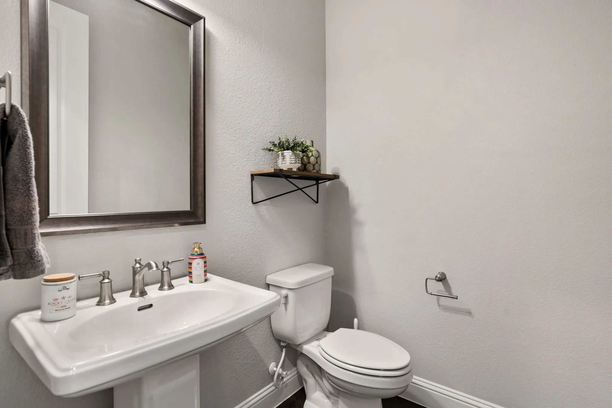 Single Family Residence For Sale in Collin County , 1600 Wichita Drive, Prosper, Texas 75078, 4 Bedroom, 5 Bathroom, 3 Garage spaces, 4,637 Sqft, built in 2018, mls#21367502, Real Estate Agent in Prosper, Homes For Sale in Collin county, Homes For Sale in Prosper, Realtor in Prosper Texas, Real Estate Brokerage Independent Realty Texas, Luminita Cordes Realtor